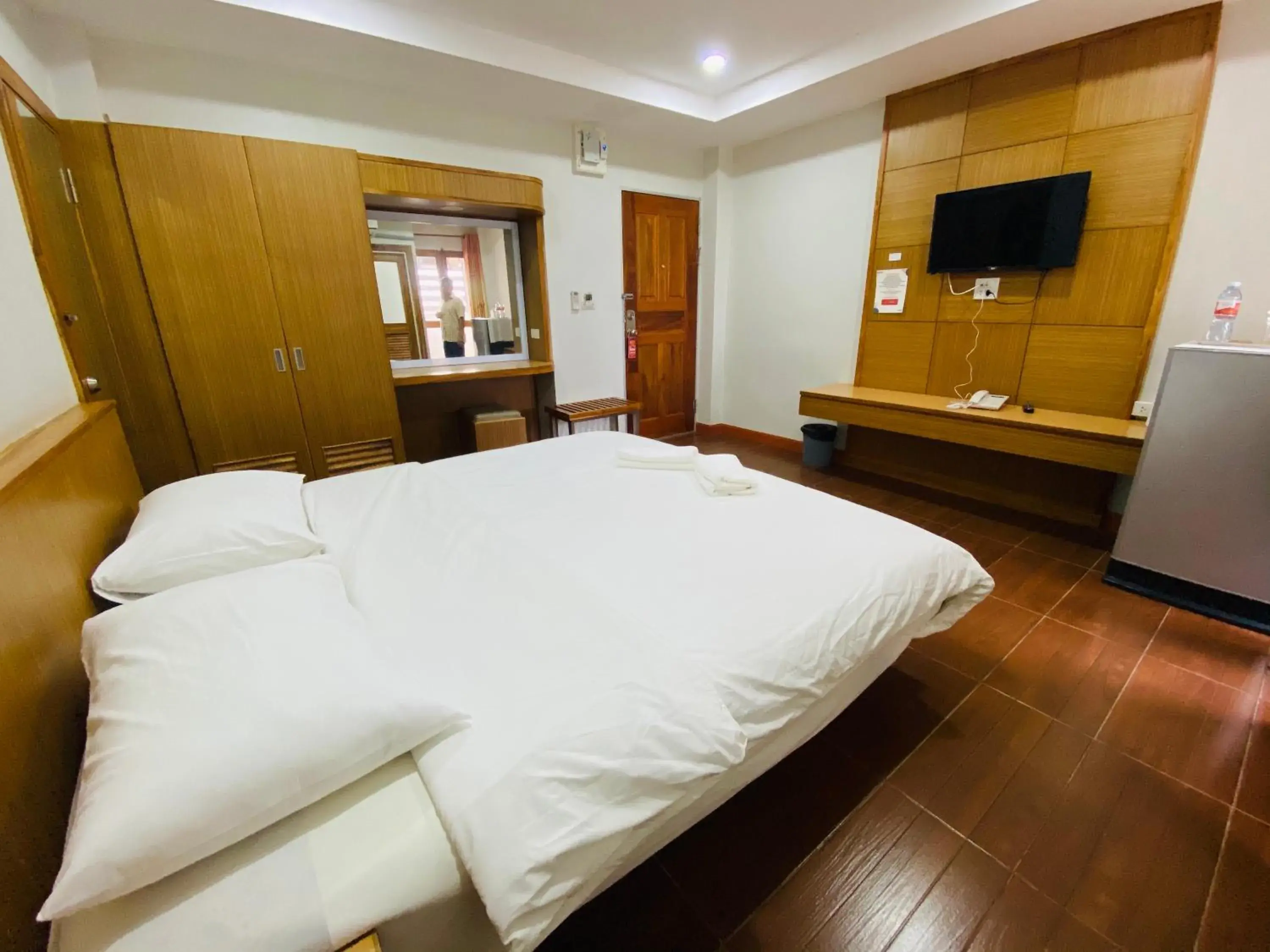 Deluxe King Room in Metha Palace Deluxe King Room in Metha Palace