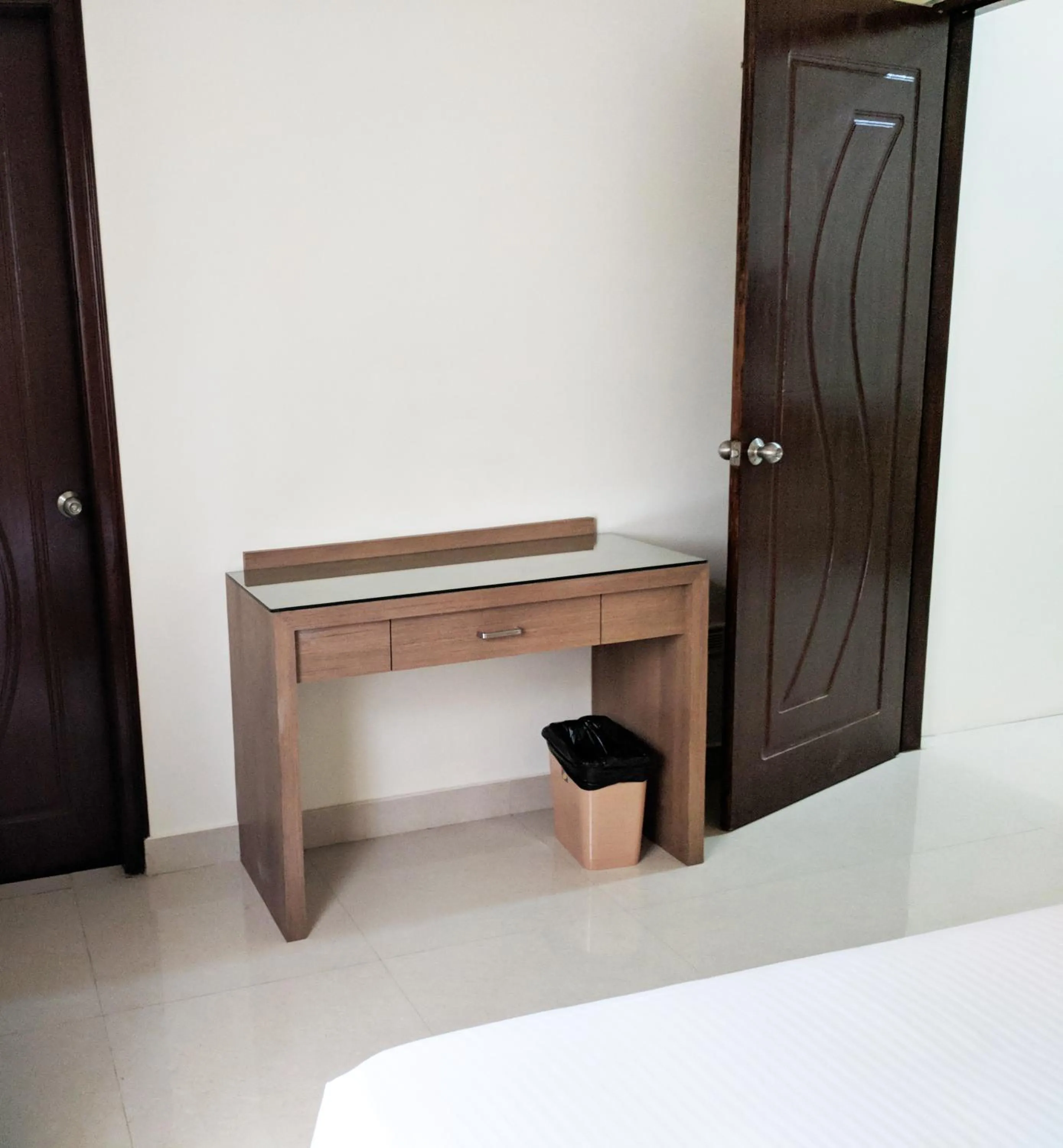 Bed in Clyford Suites