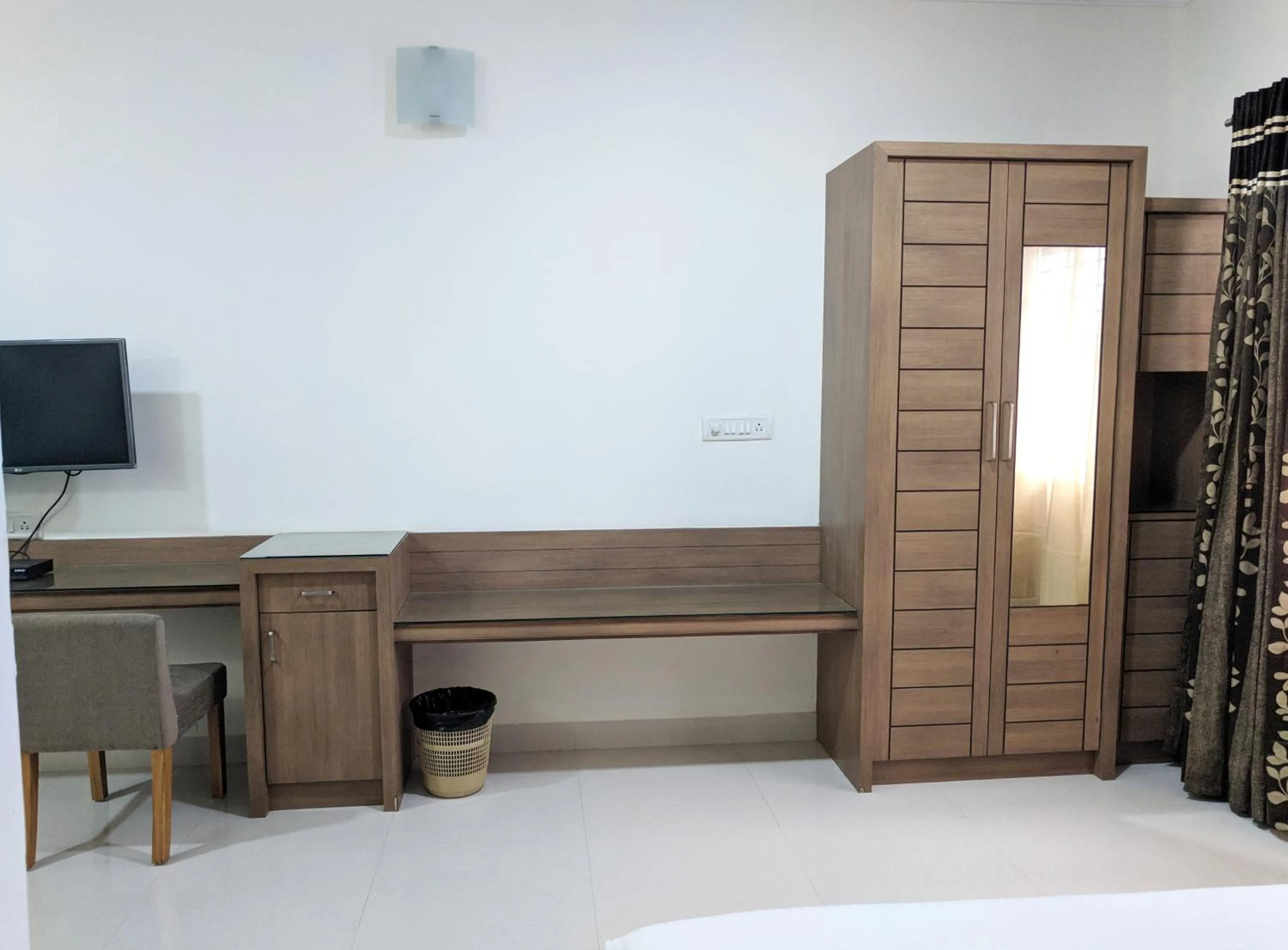 Bed in Clyford Suites