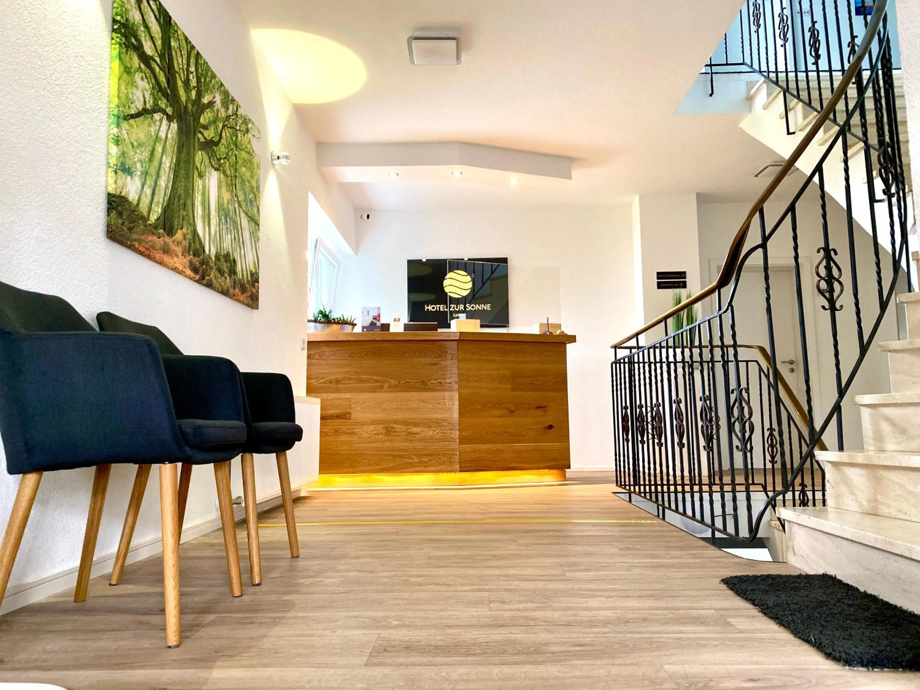 Lobby or reception in Hotel zur Sonne
