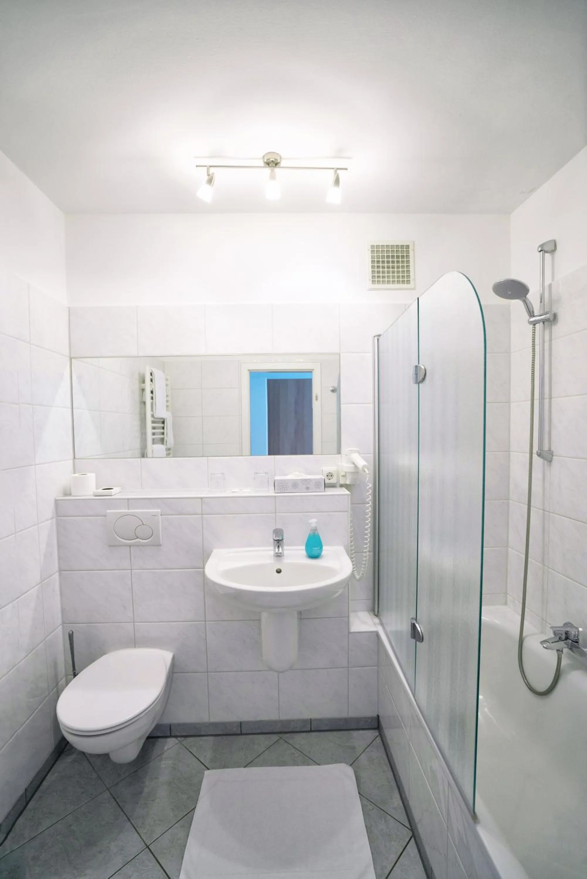 Bathroom in Hotel zur Sonne