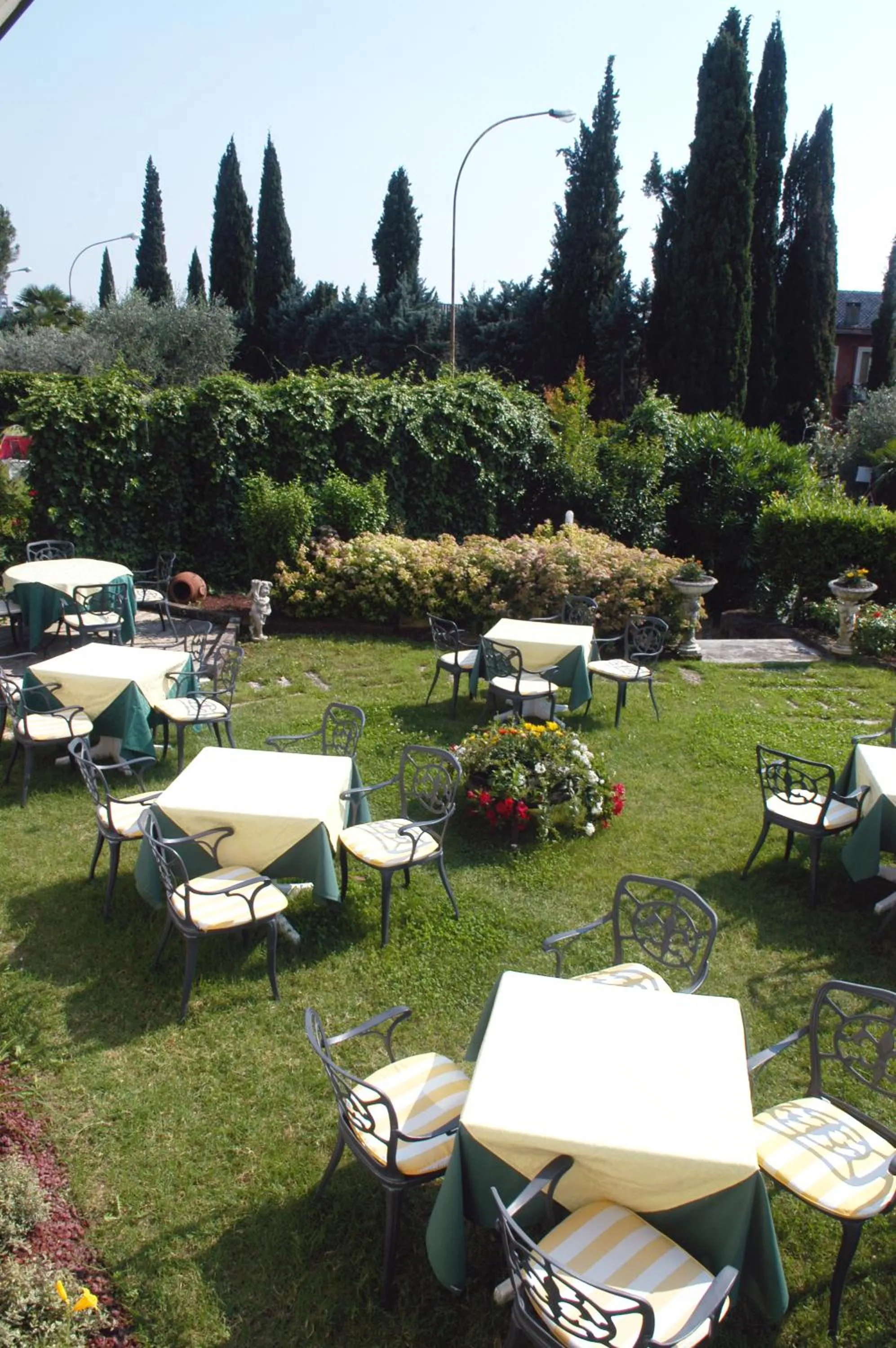 Day in Hotel Smeraldo