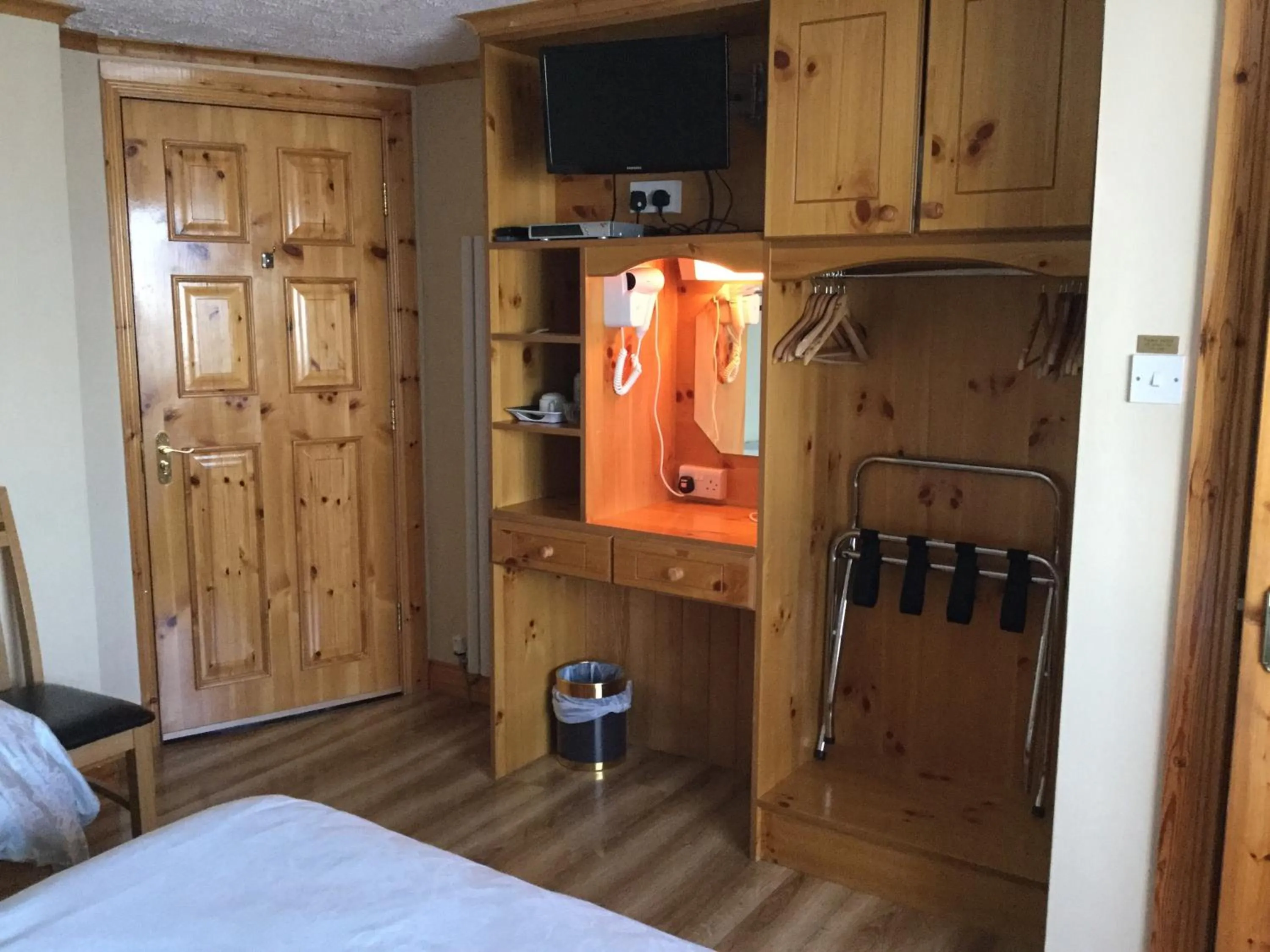 Coffee/tea facilities, Bed in Algret House B&B