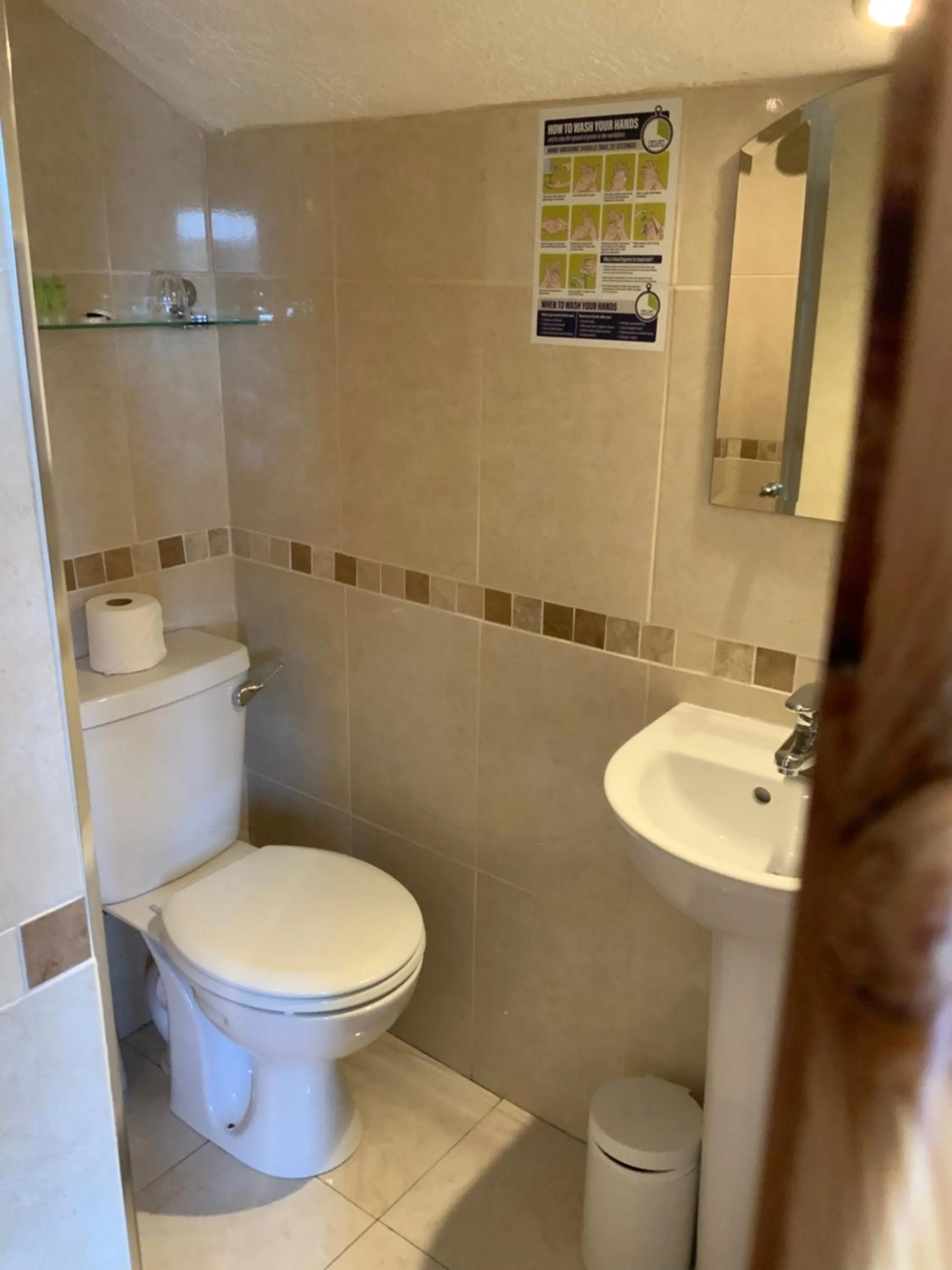 Bathroom in Algret House B&B