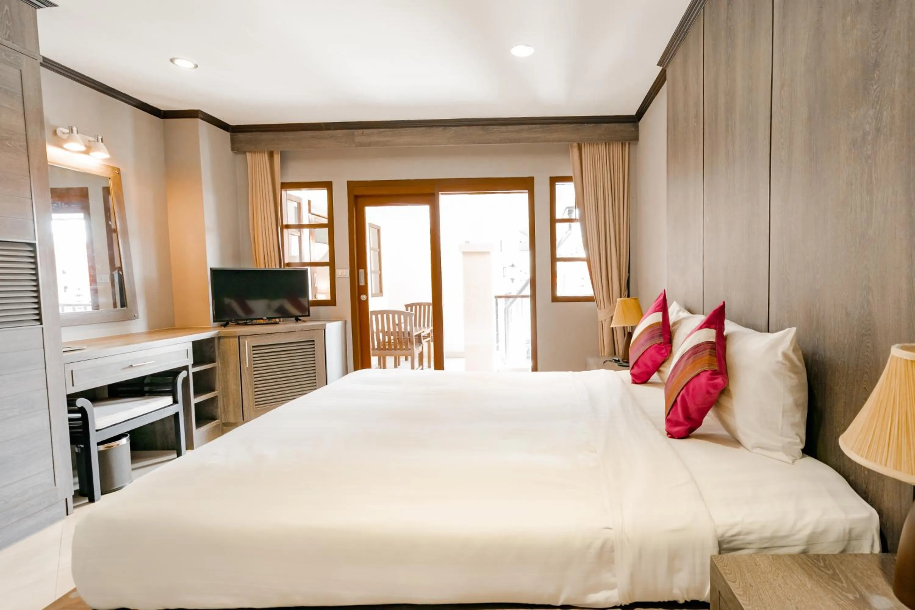 Bed in Naiya Buree Boutique Resort Nai Harn Beach