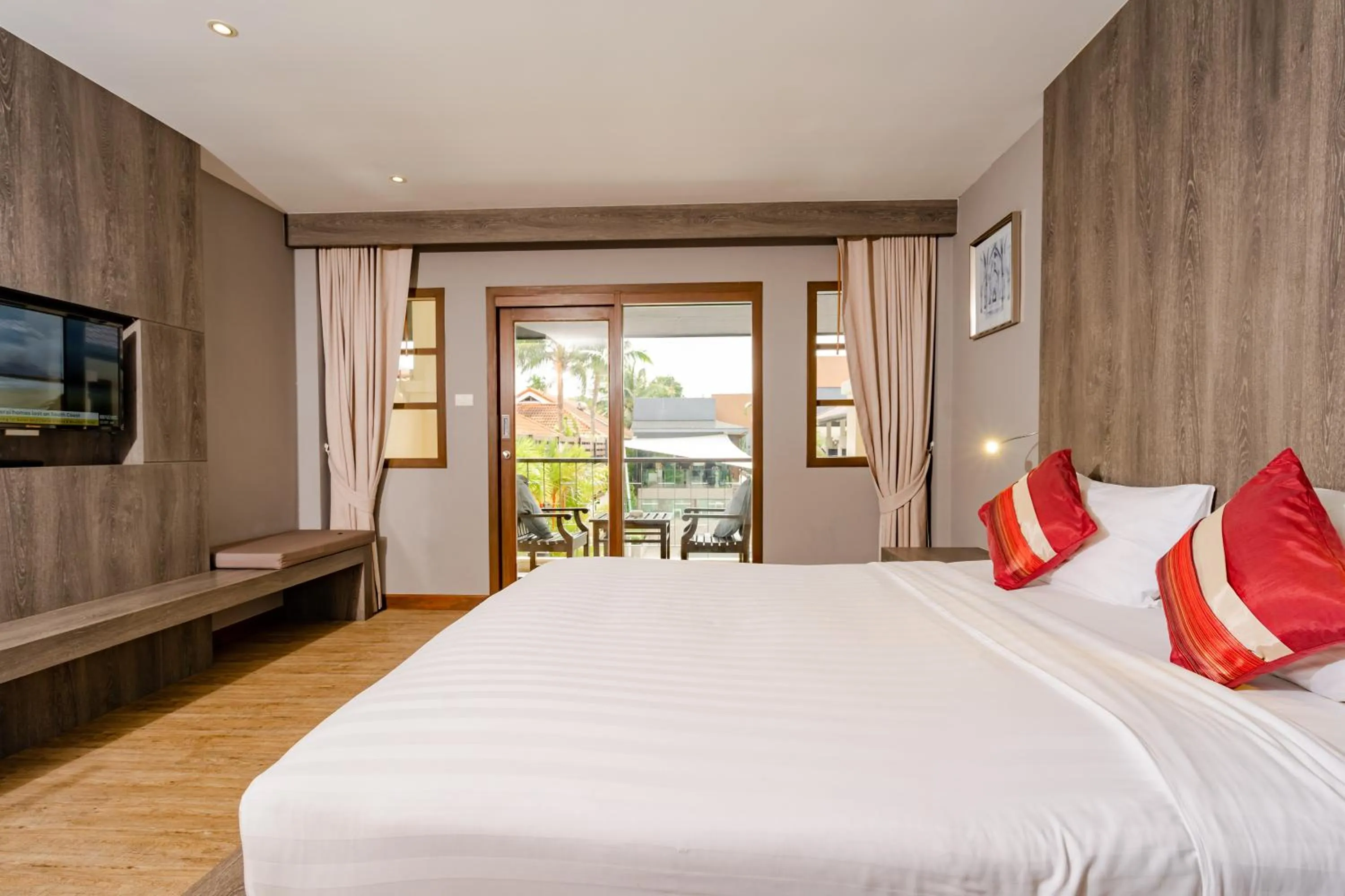 Bed in Naiya Buree Boutique Resort Nai Harn Beach