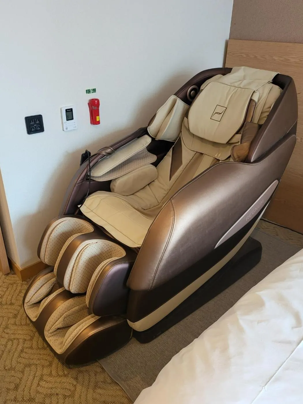 Decorative detail in Jongno Lumia Tourist Hotel