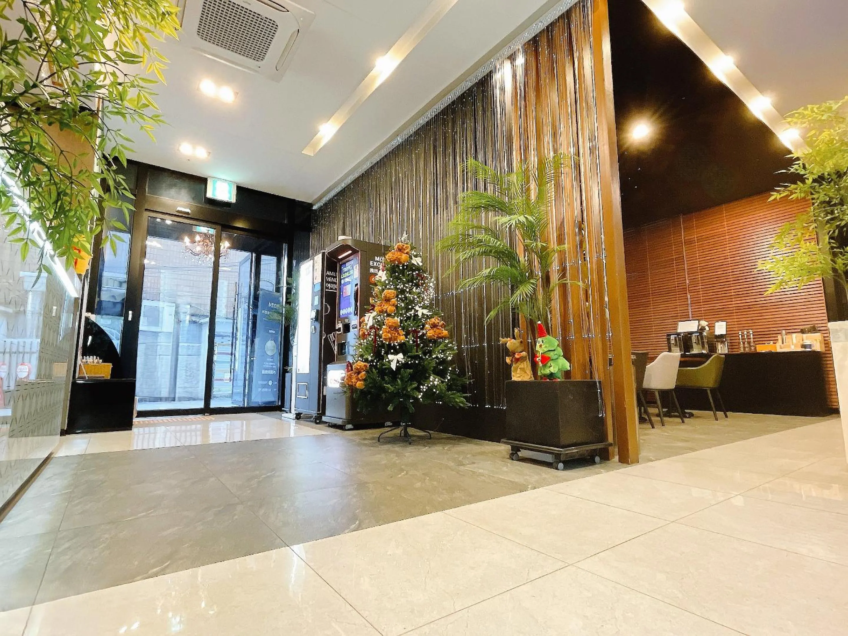Lobby or reception in Jongno Lumia Tourist Hotel