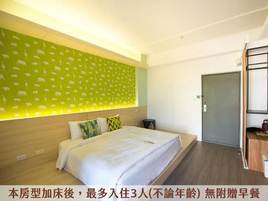 Bedroom, Bed in Secret Path B&B