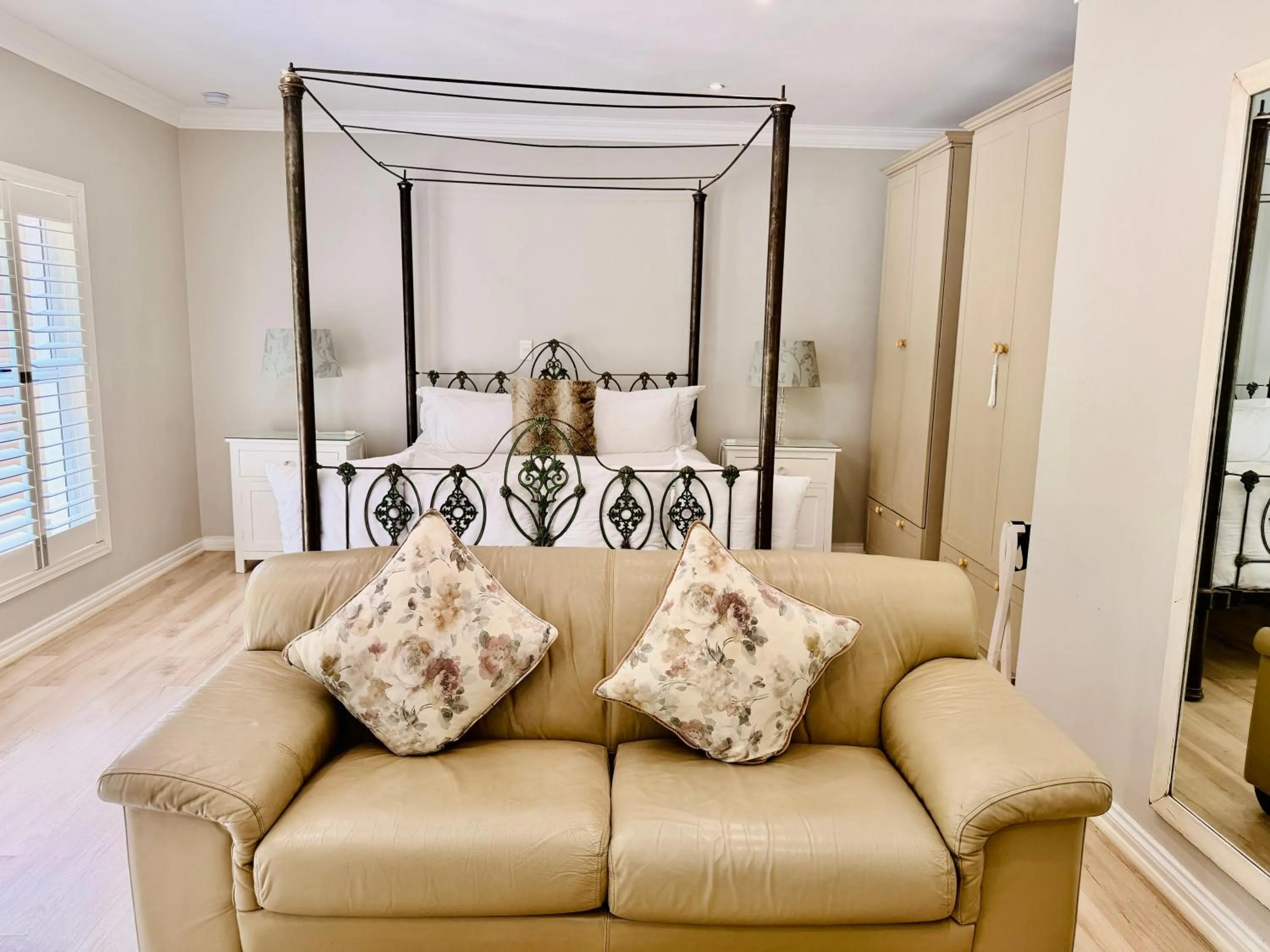 Bed in The Wesley Boutique Hotel & Spa