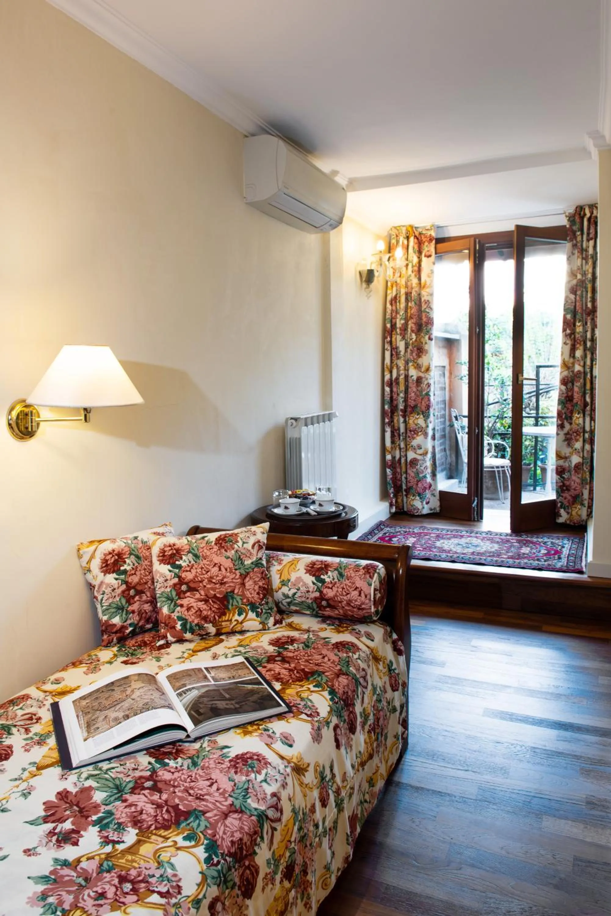 Area and facilities, Bed in Hotel Agli Alboretti