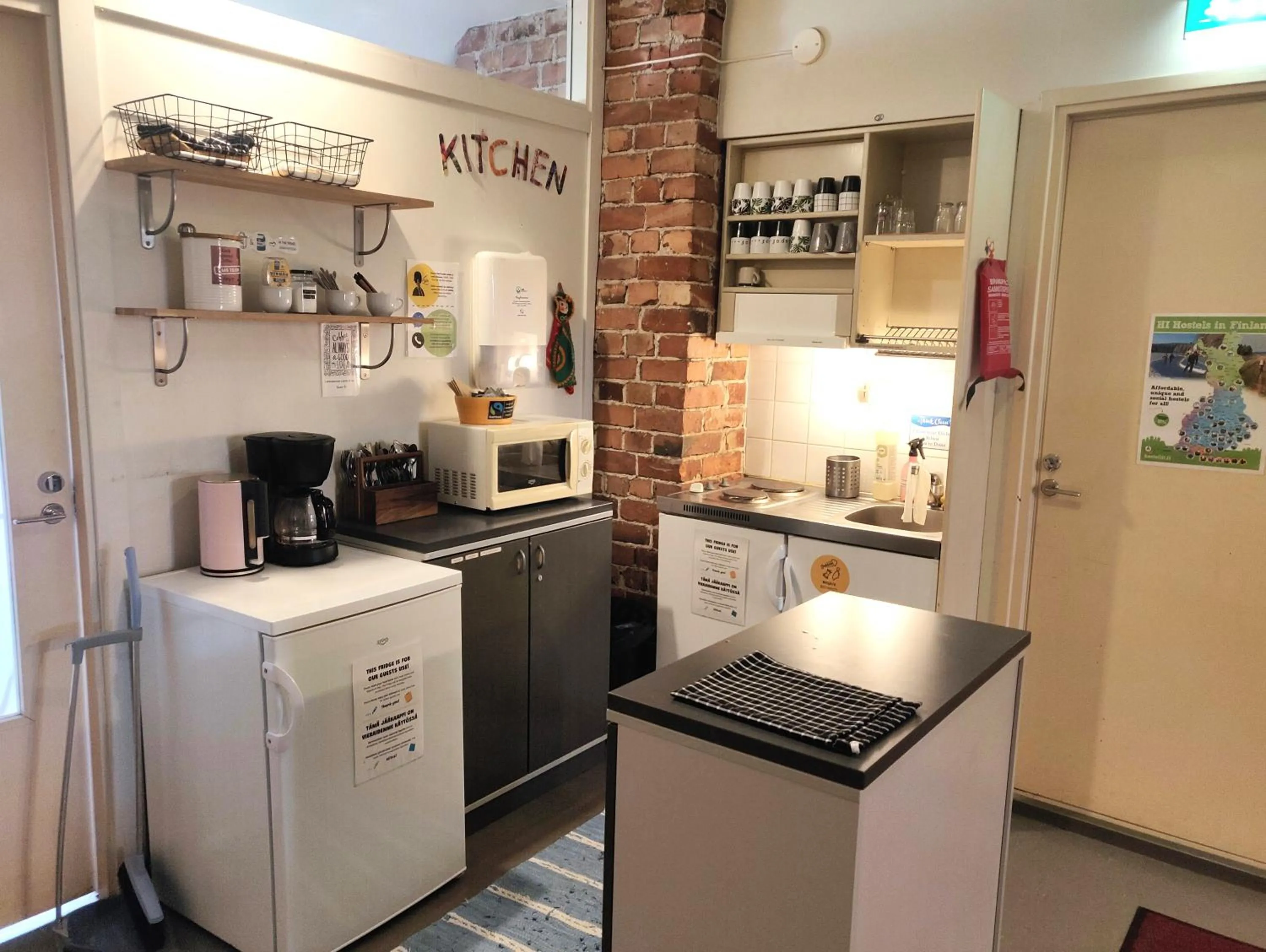 Coffee/tea facilities in Hostel Suomenlinna