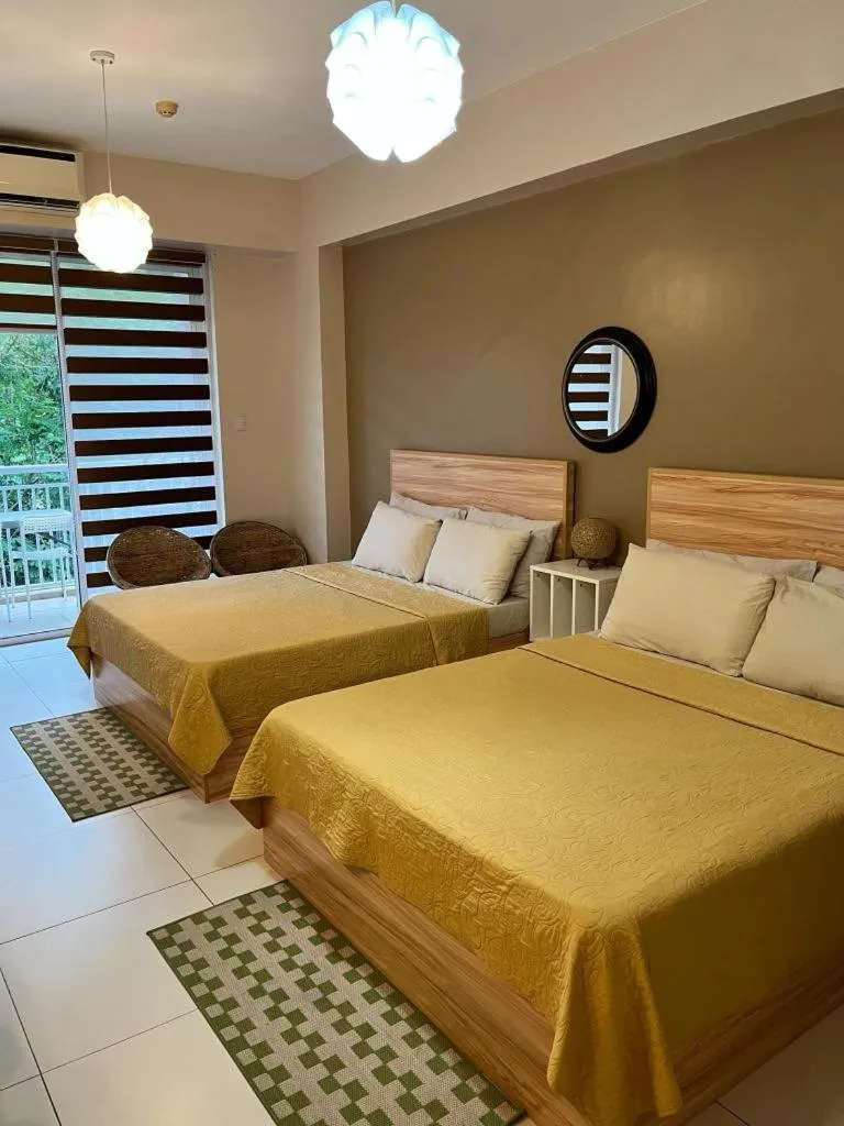 Bed in Luxurious Family Room Pico de Loro