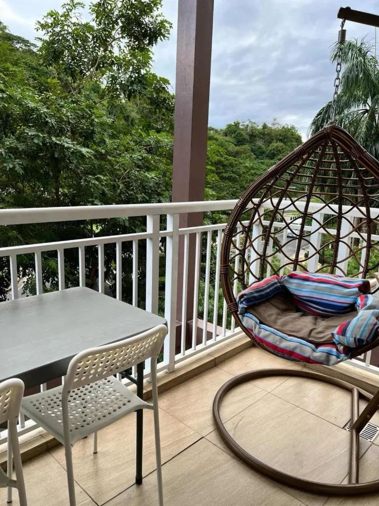 Luxurious Family Room Pico de Loro