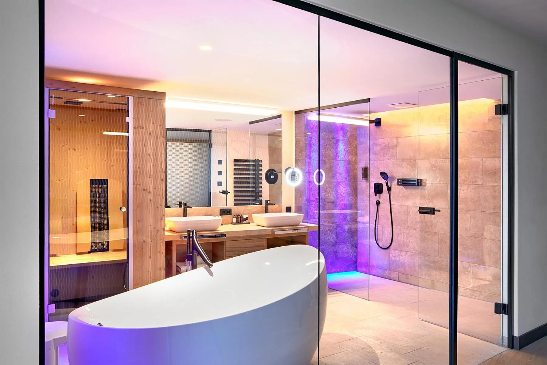 Photo of the whole room in Kaiserhof Superior