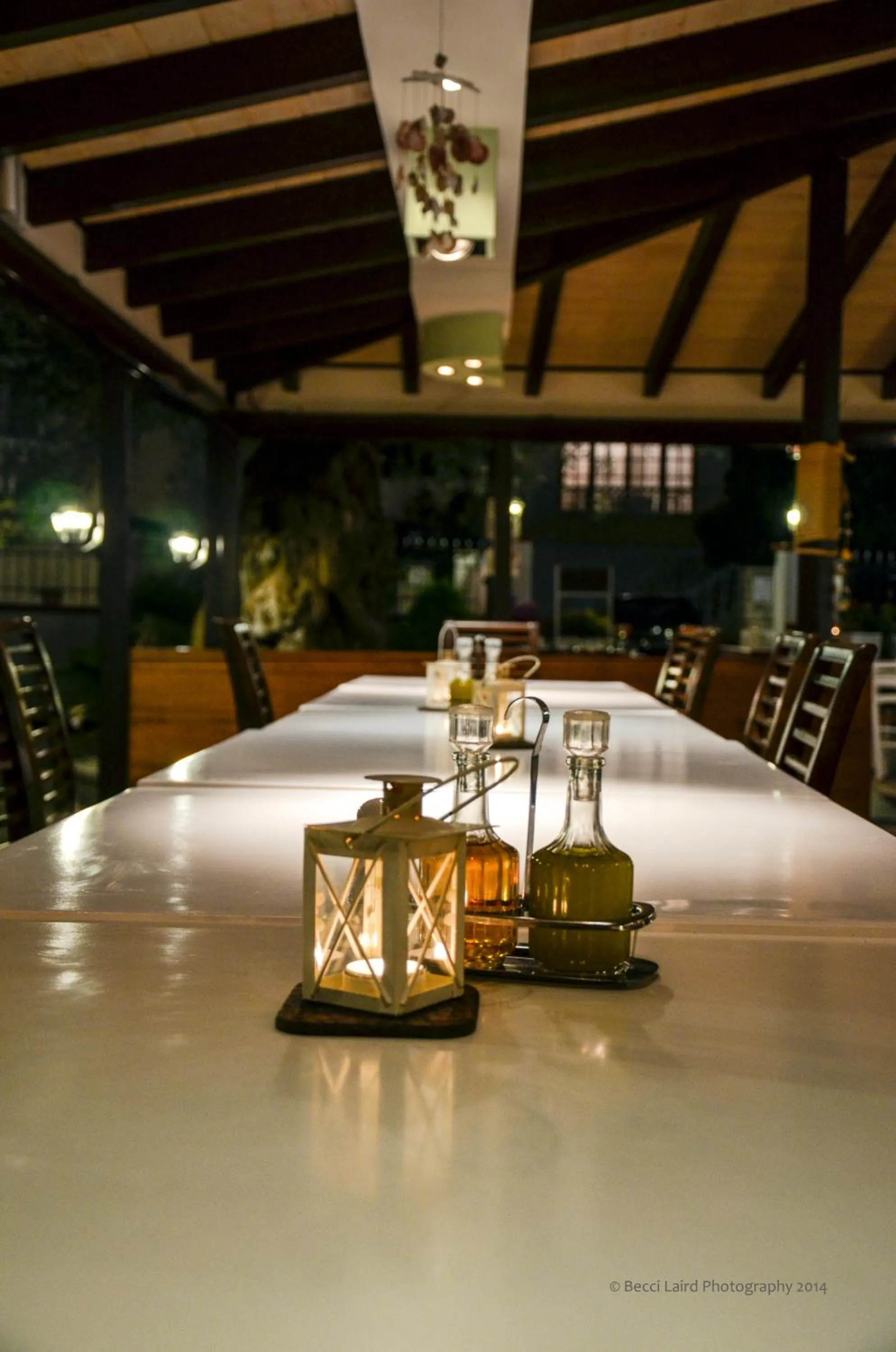 Restaurant/places to eat in Alfa Hotel