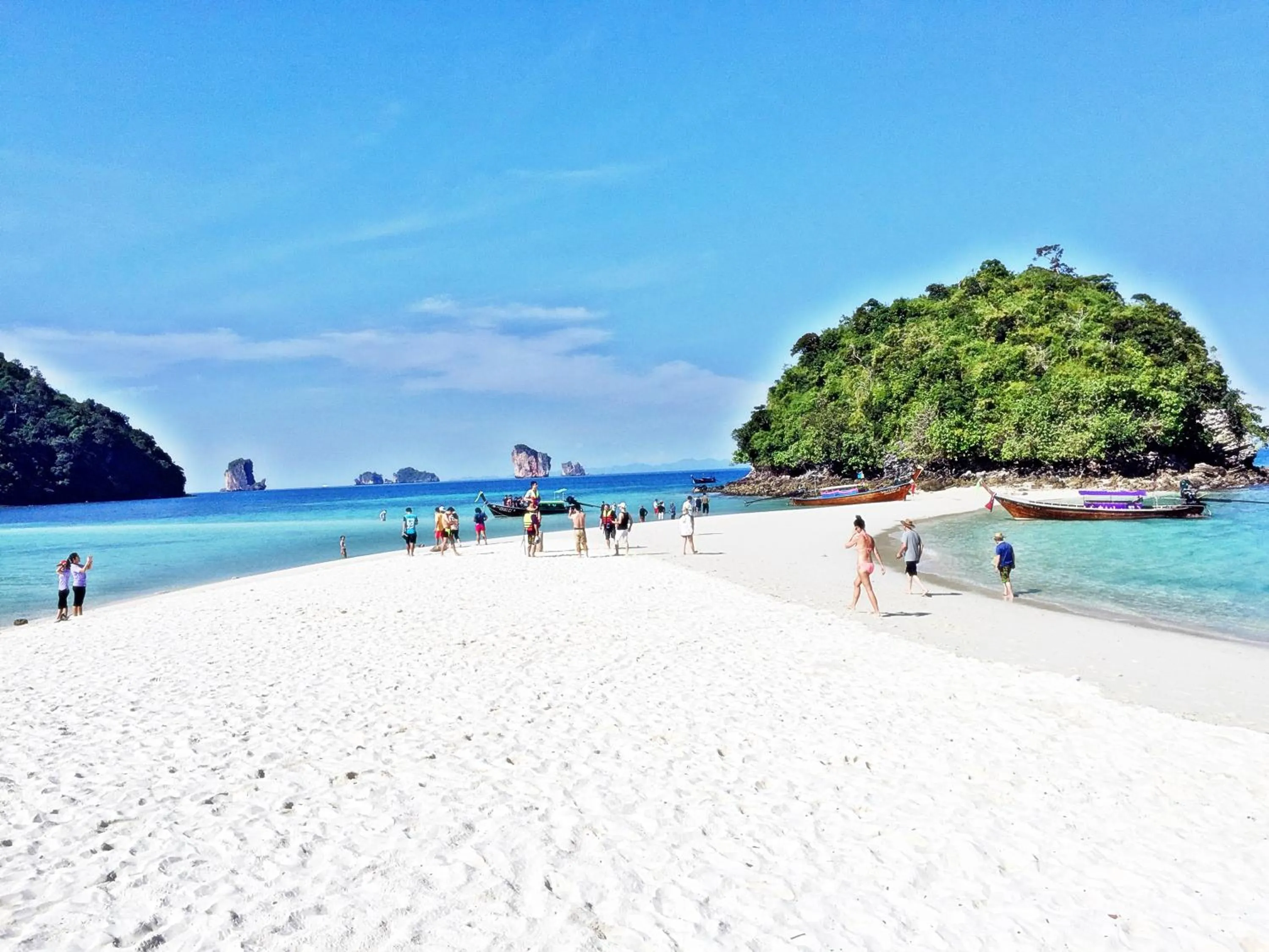 Neighbourhood in Diamond Cave Resort