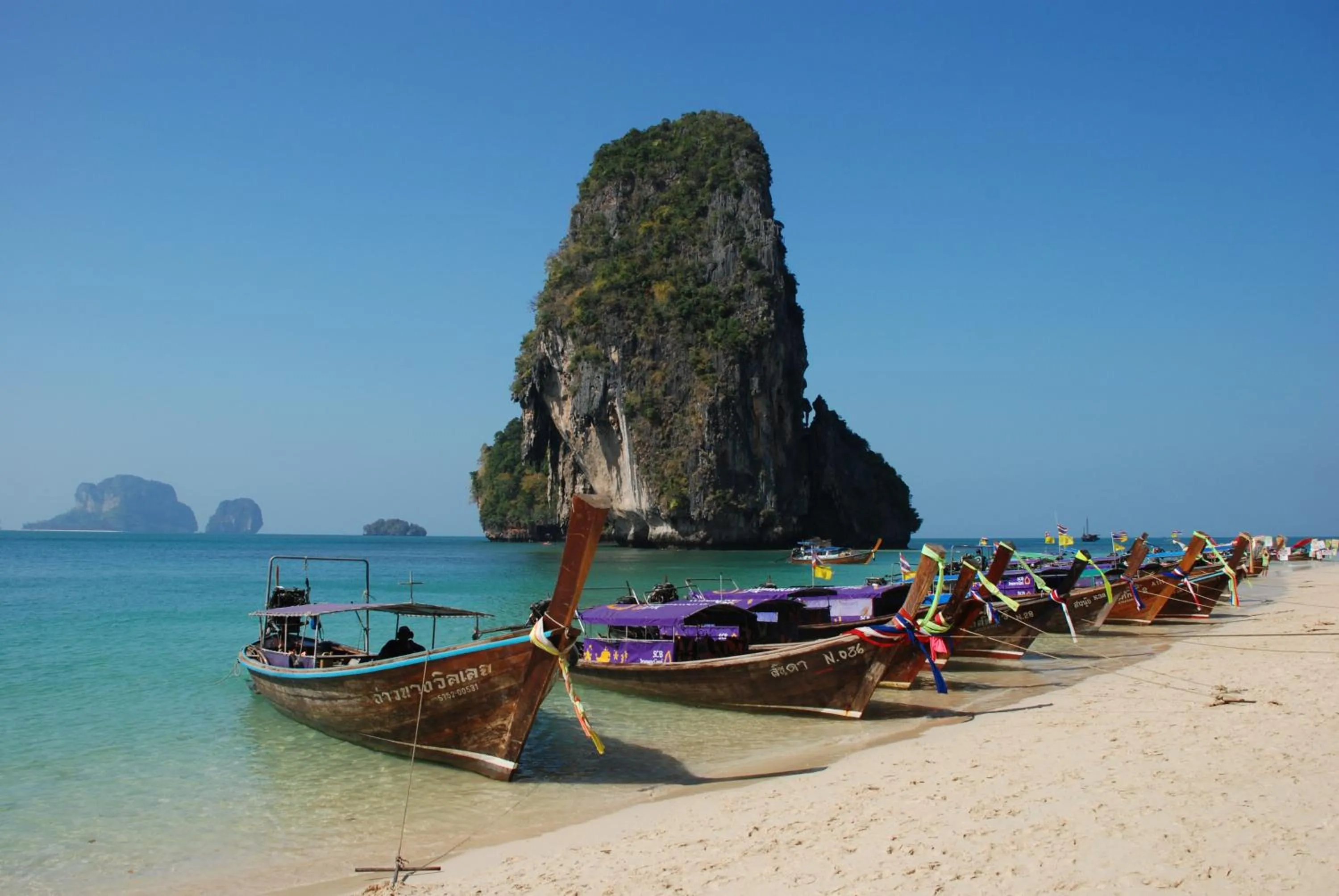 Neighbourhood in Diamond Cave Resort