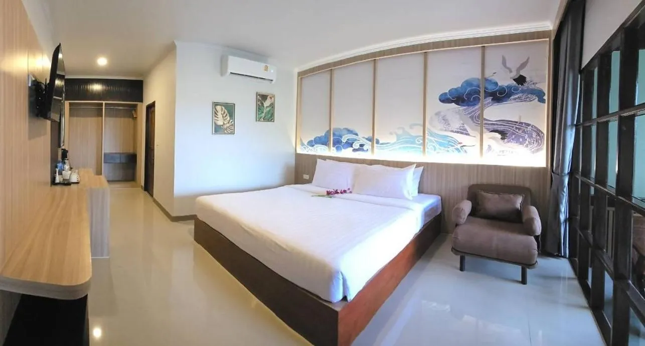 Bed in Diamond Cave Resort