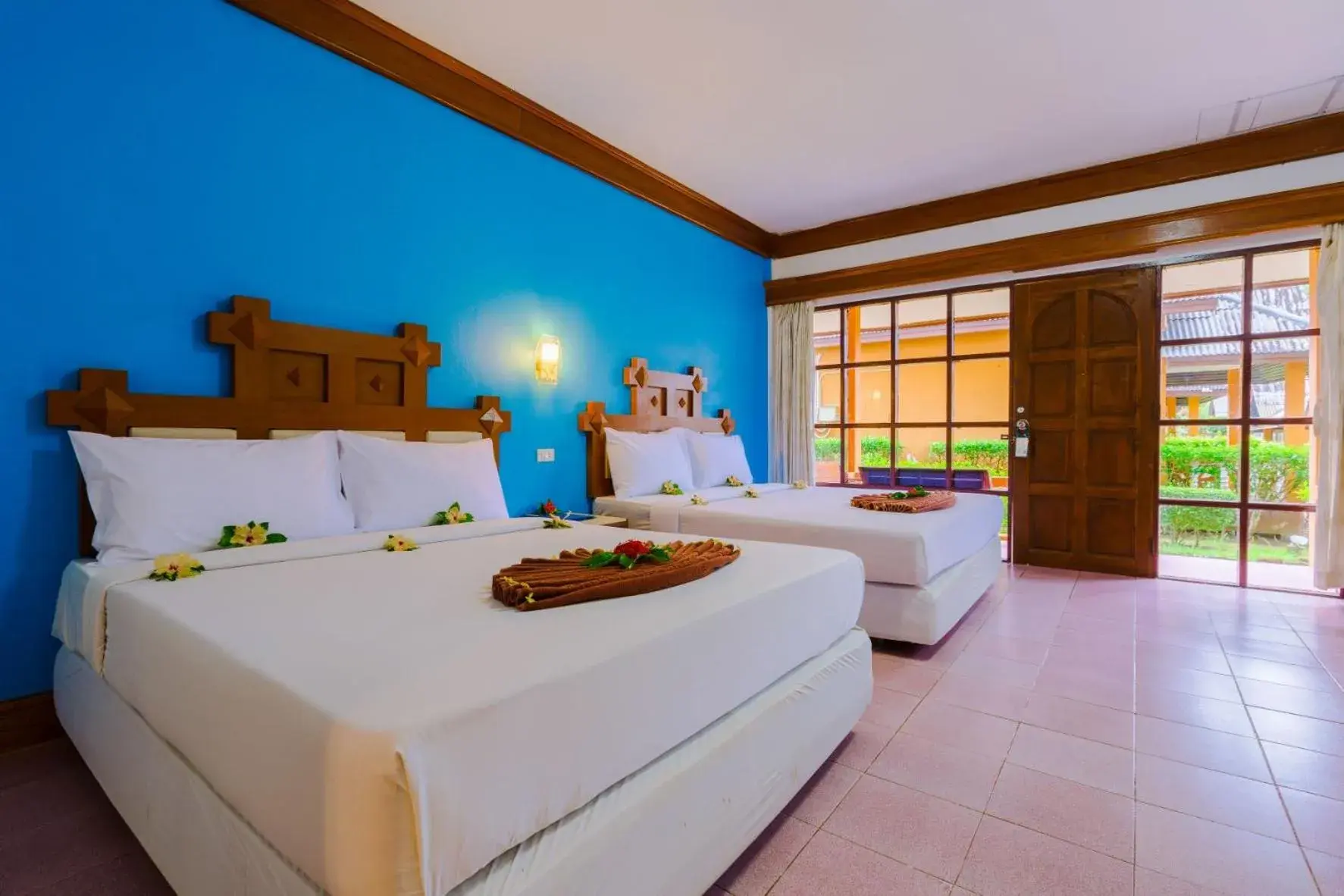 Bungalow (4 Adults) in Diamond Cave Resort Bungalow (4 Adults) in Diamond Cave Resort