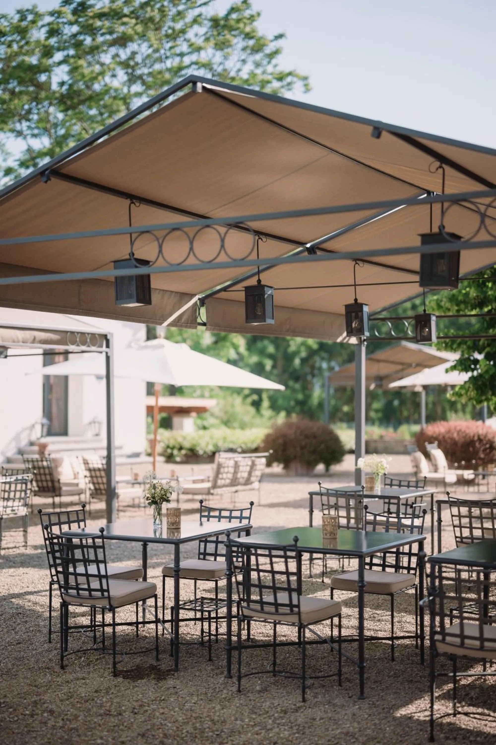 Restaurant/places to eat in Viesca Toscana Suites & Villas