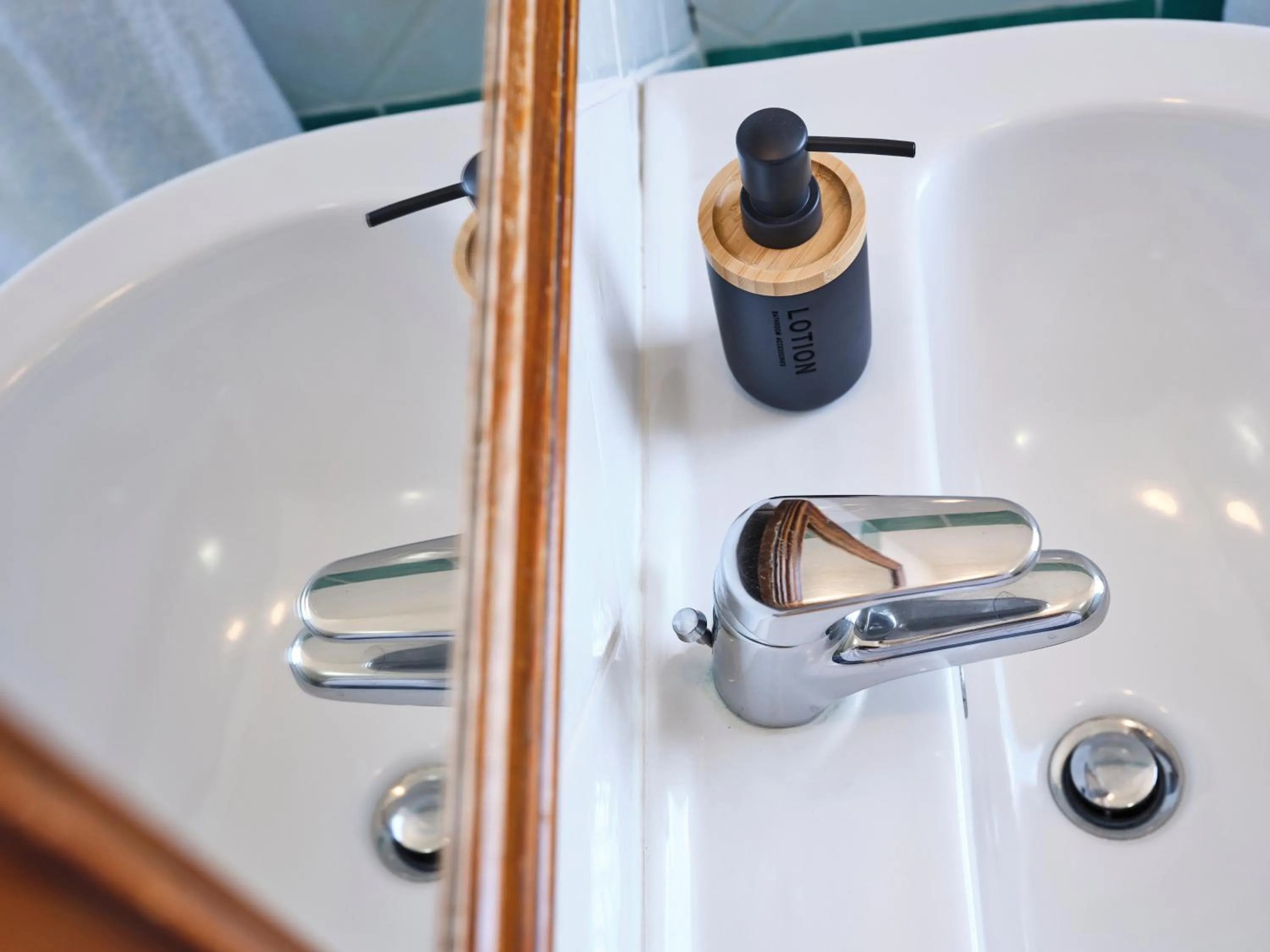 Bathroom in I Terzi Di Siena - Rooms Only