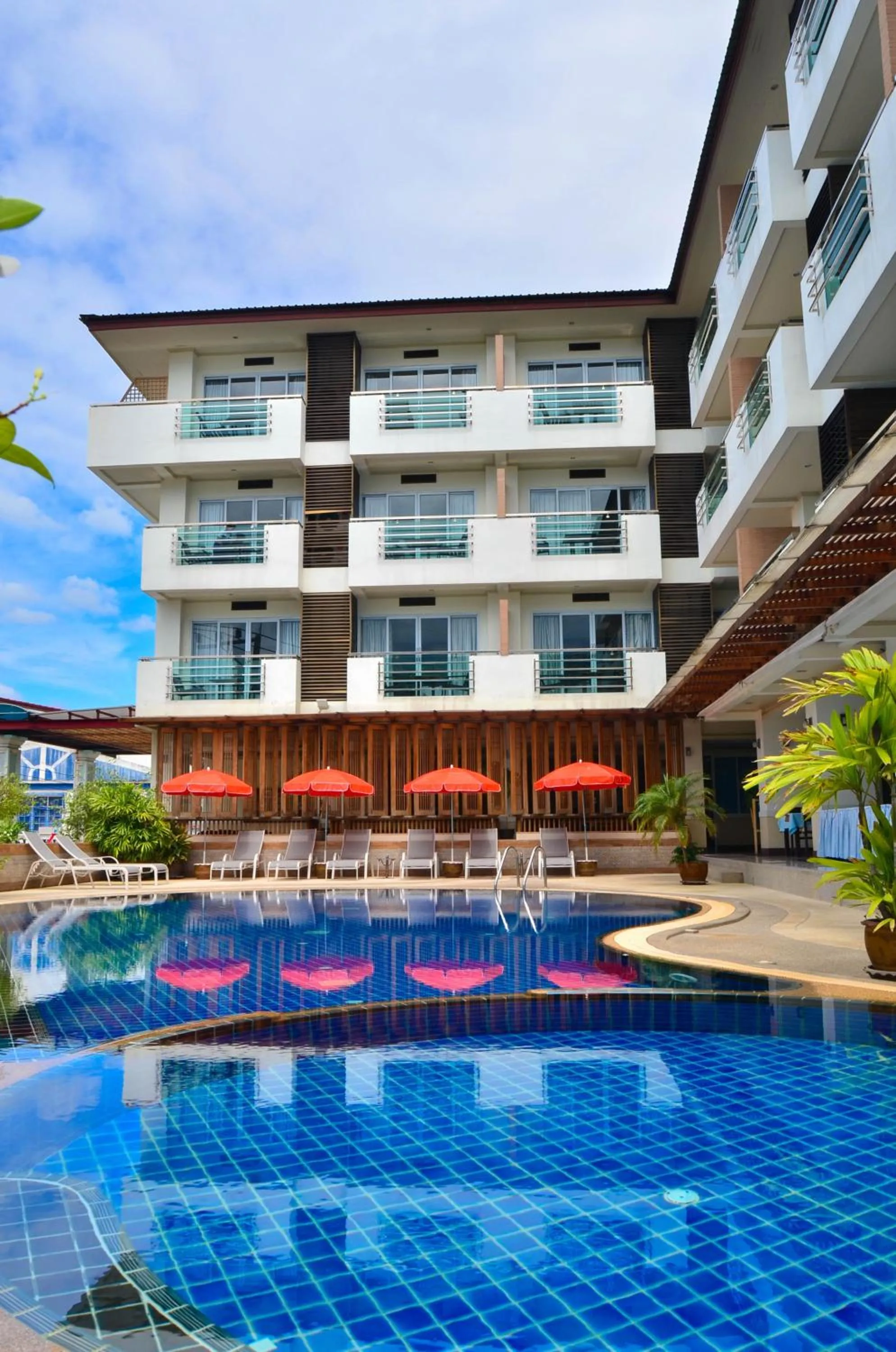 Swimming pool in First Residence Hotel