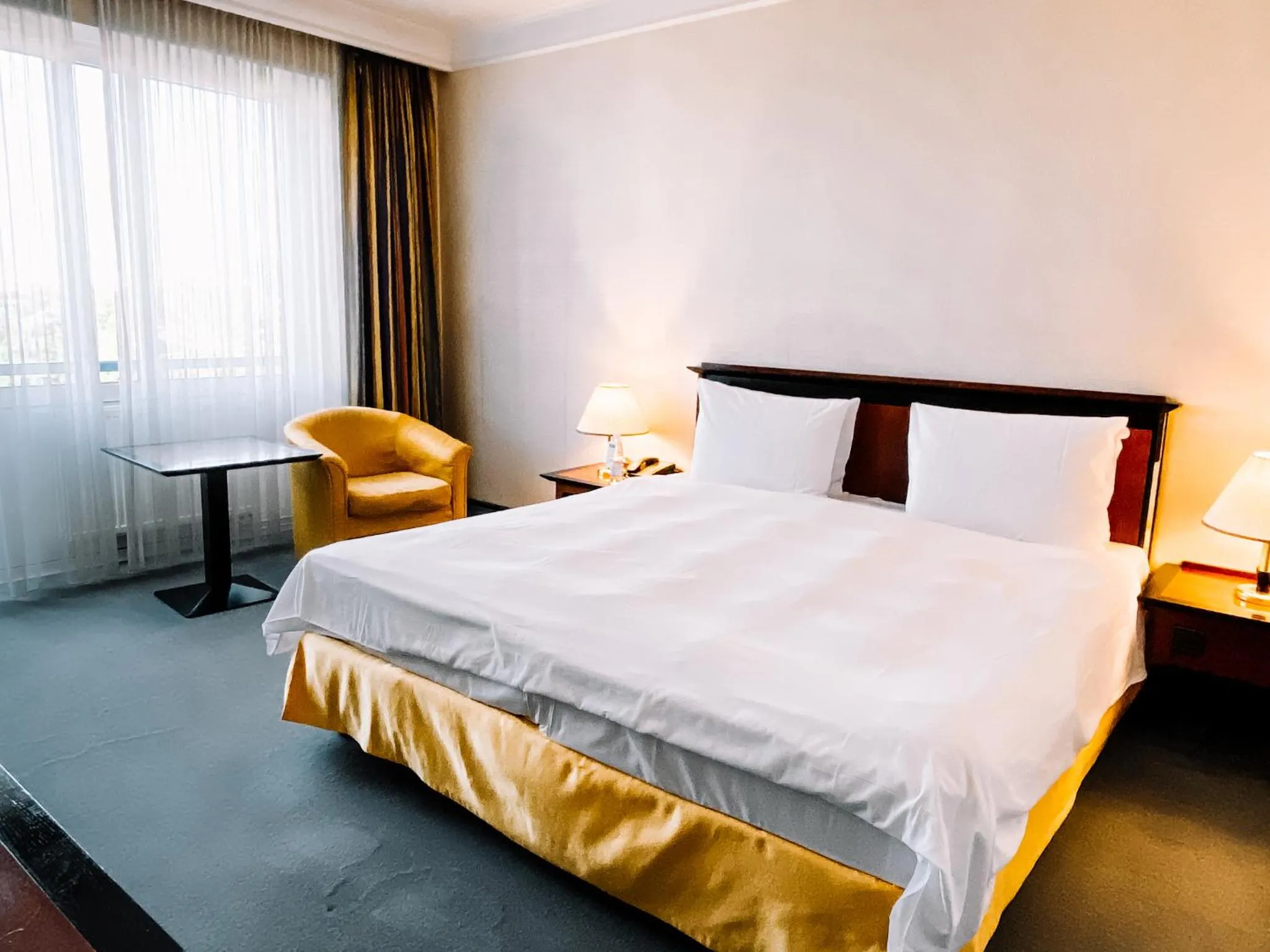 Bedroom, Bed in Rahat Palace Hotel