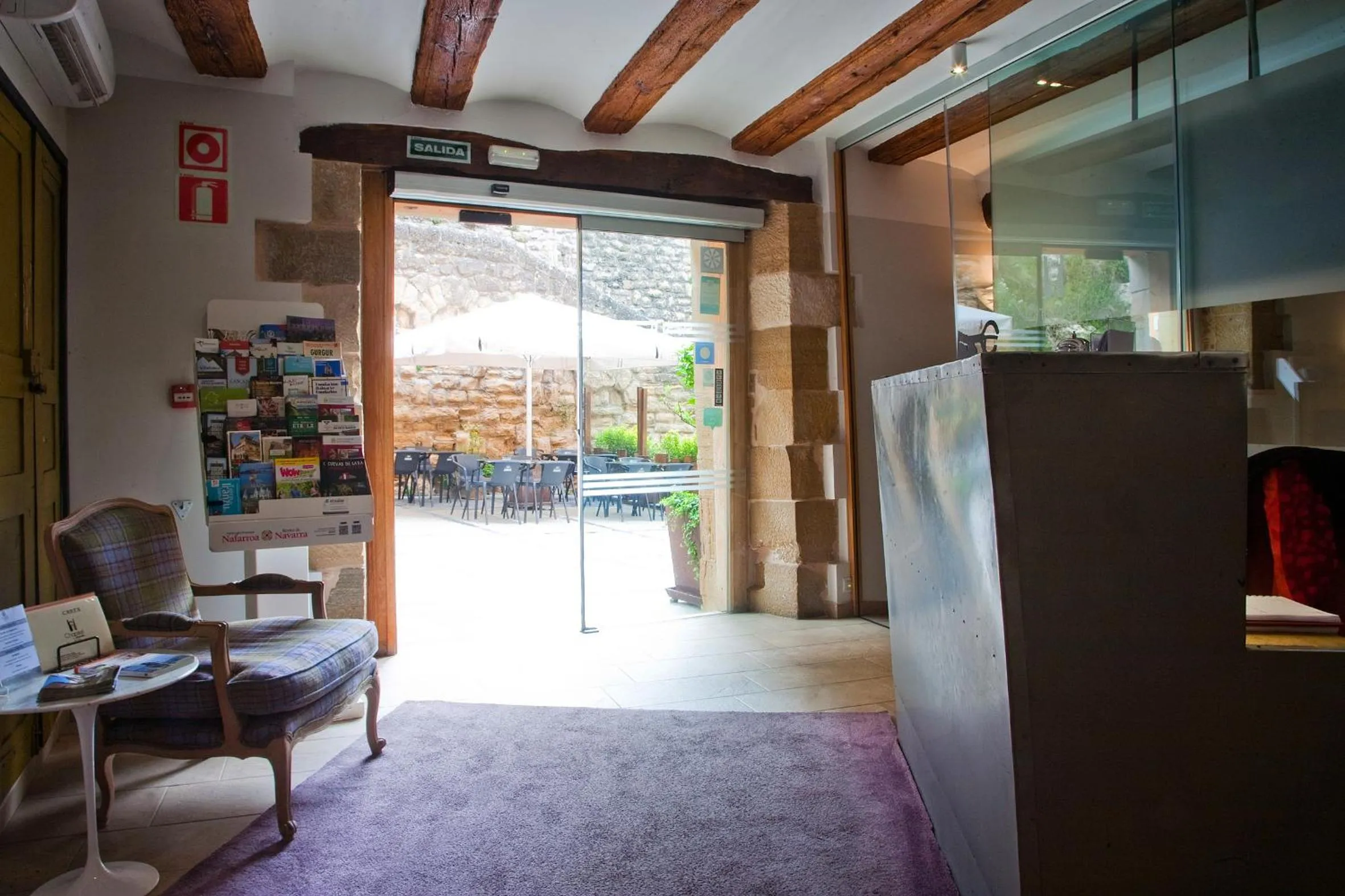 Lobby or reception in Hospederia Chapitel