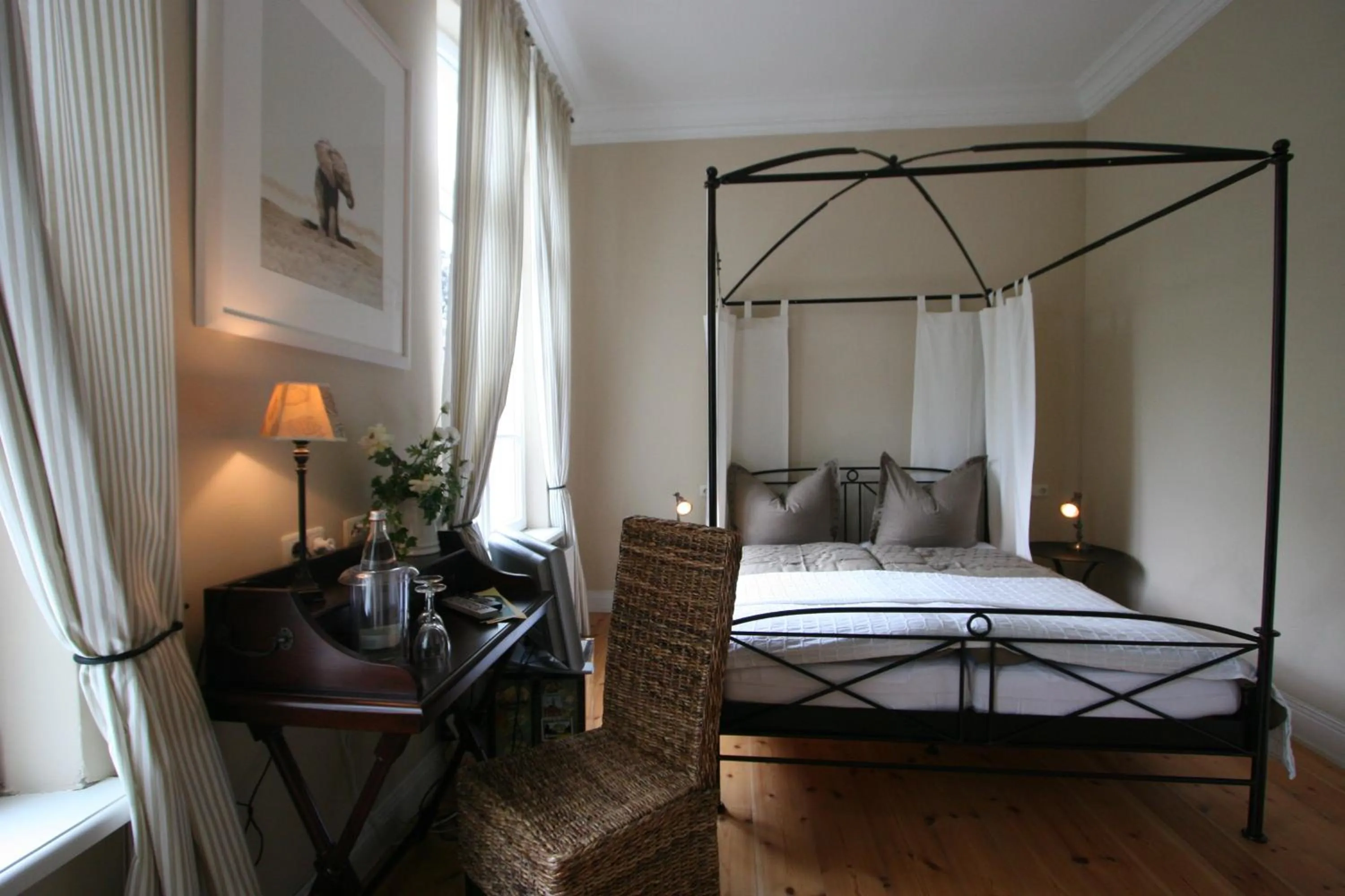 Photo of the whole room, Bed in Hotel Hochzeitshaus