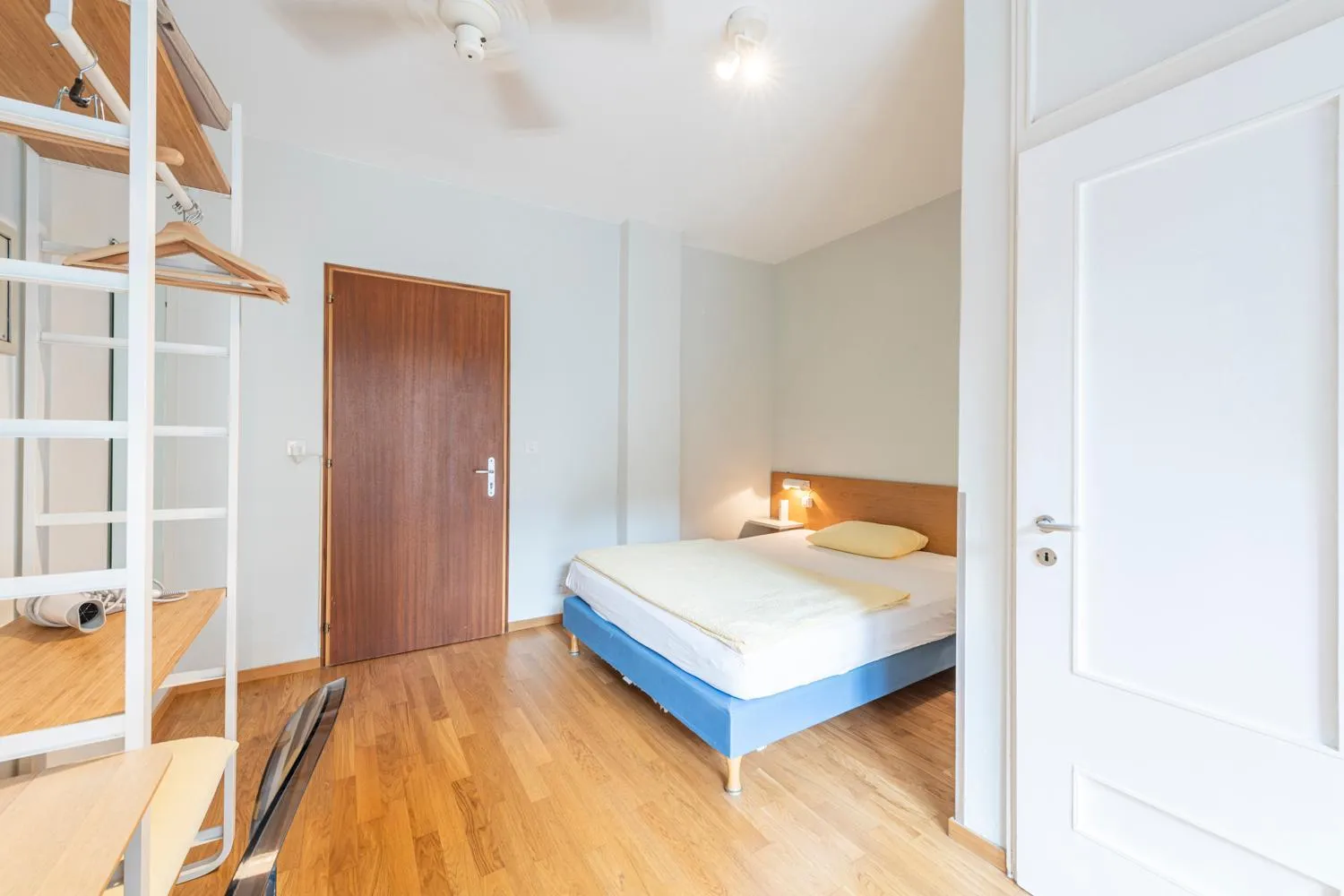 Bedroom, Bed in Hotel Atlantico self check-in