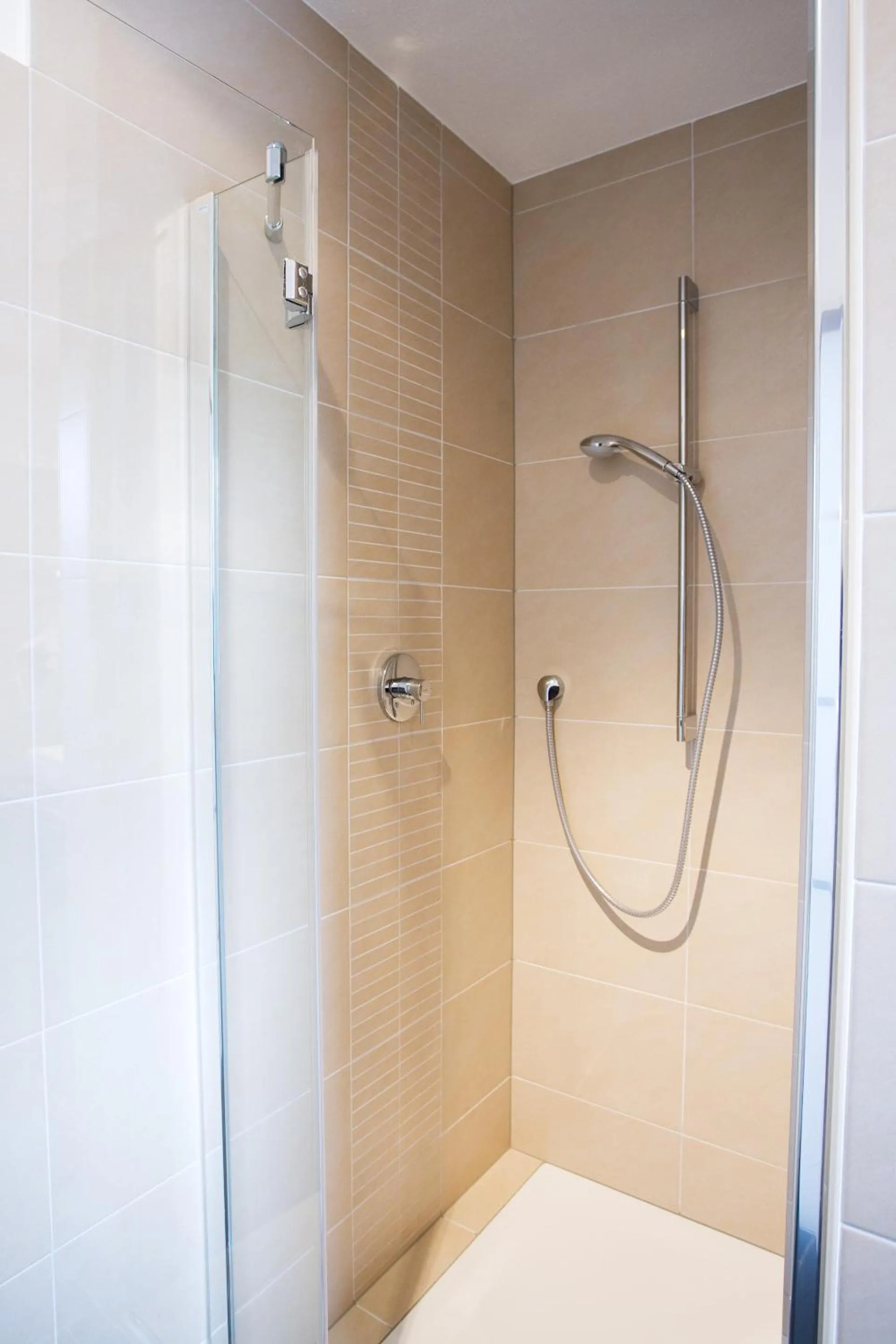 Bathroom in Hotel La Baia