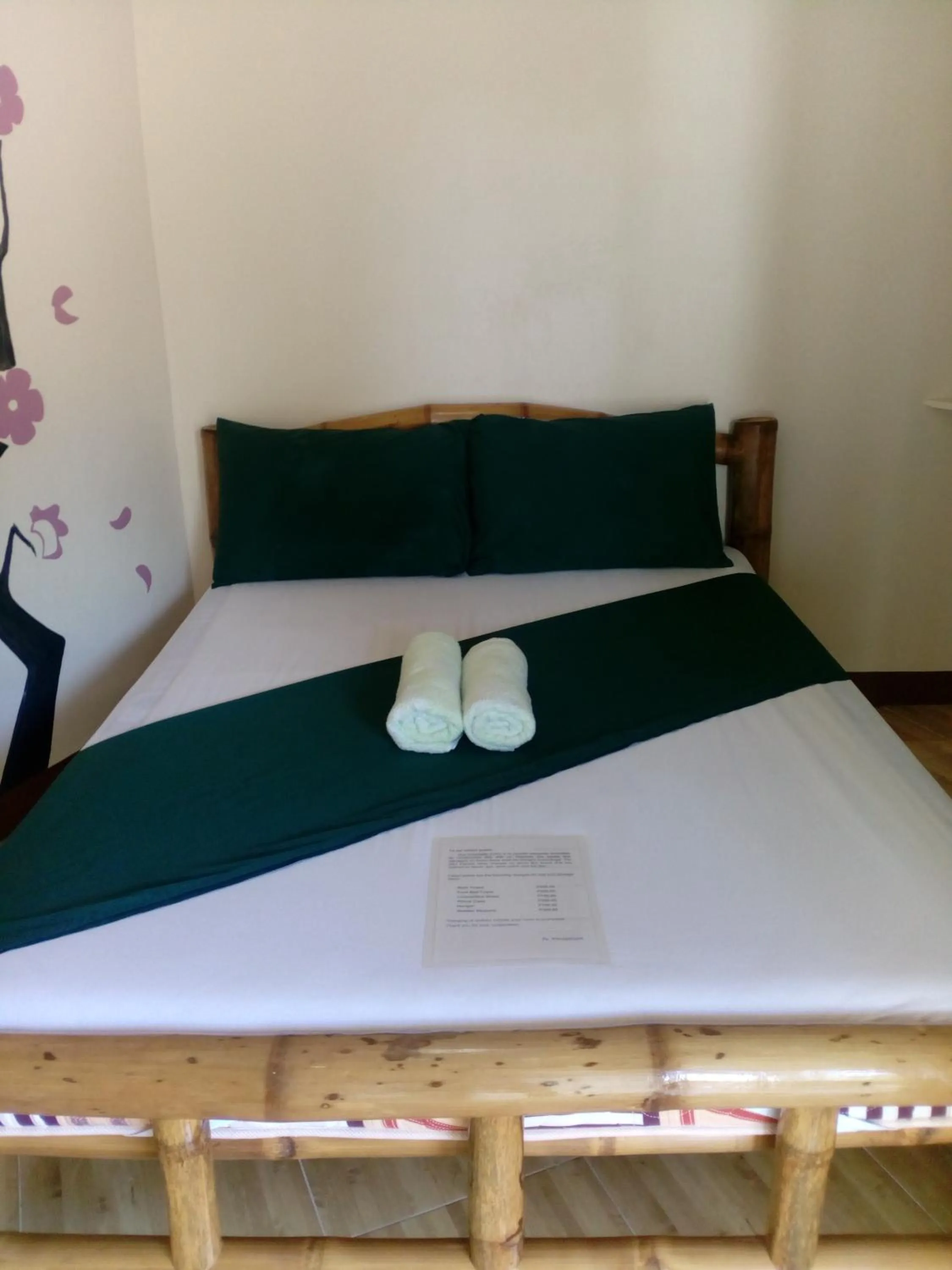 Bed in Greenhut Pension & Bar