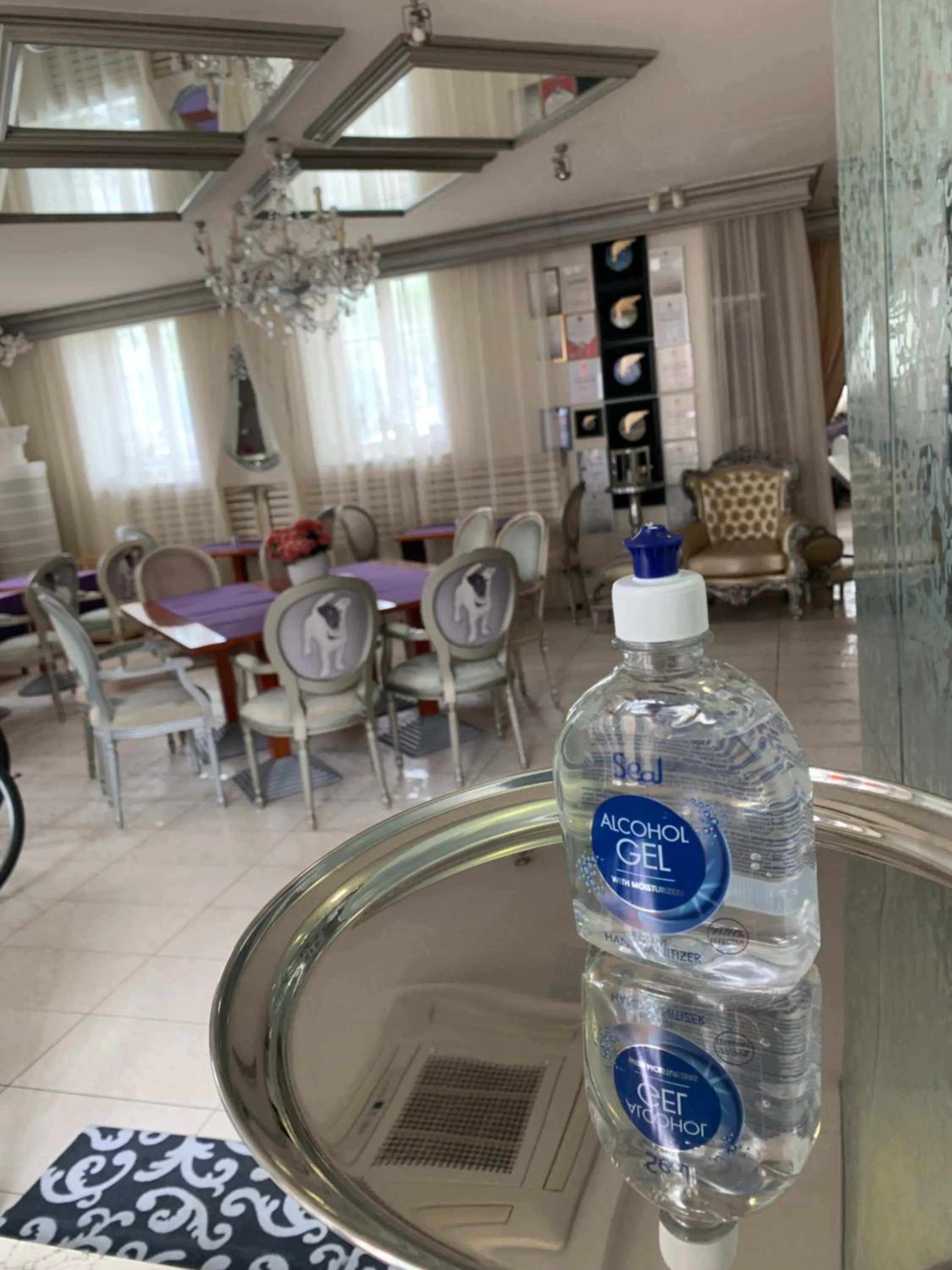 Restaurant/places to eat in Boutique Hotel Mama