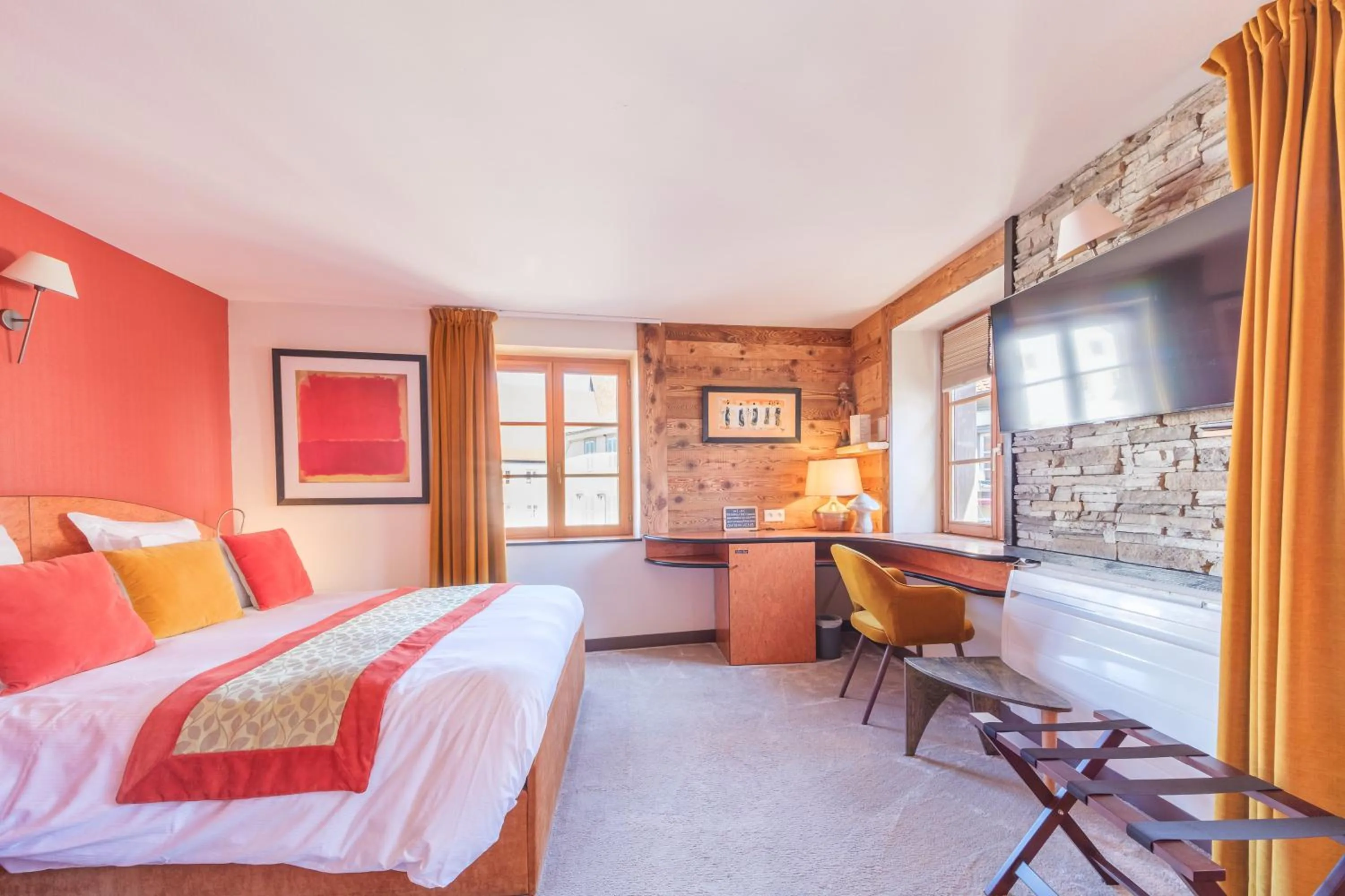 Bedroom, Bed in L'Hostellerie du Château