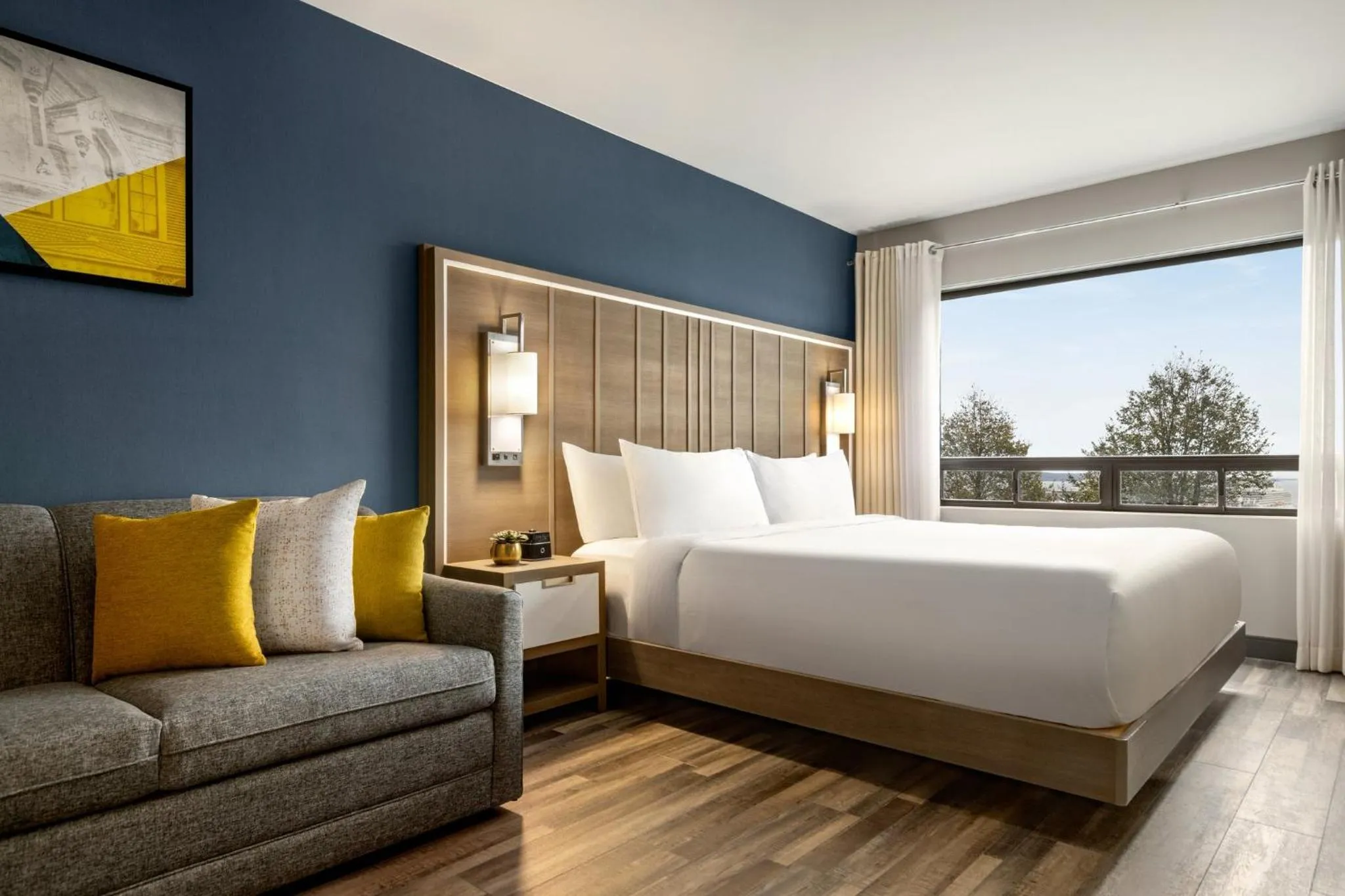 Photo of the whole room, Bed in Canadas Best Value Inn Saint John New Brunswick