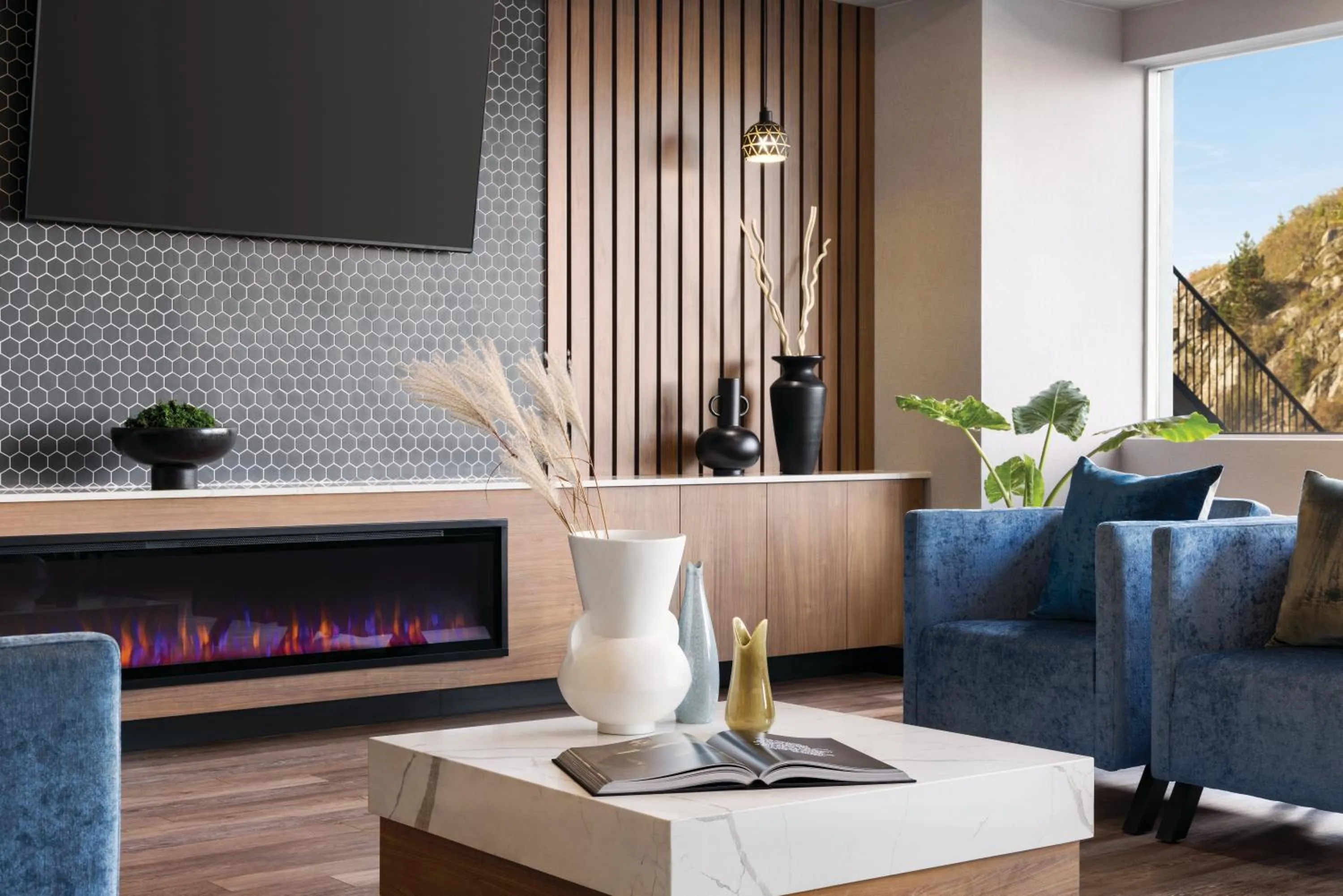 Seating area in Canadas Best Value Inn Saint John New Brunswick