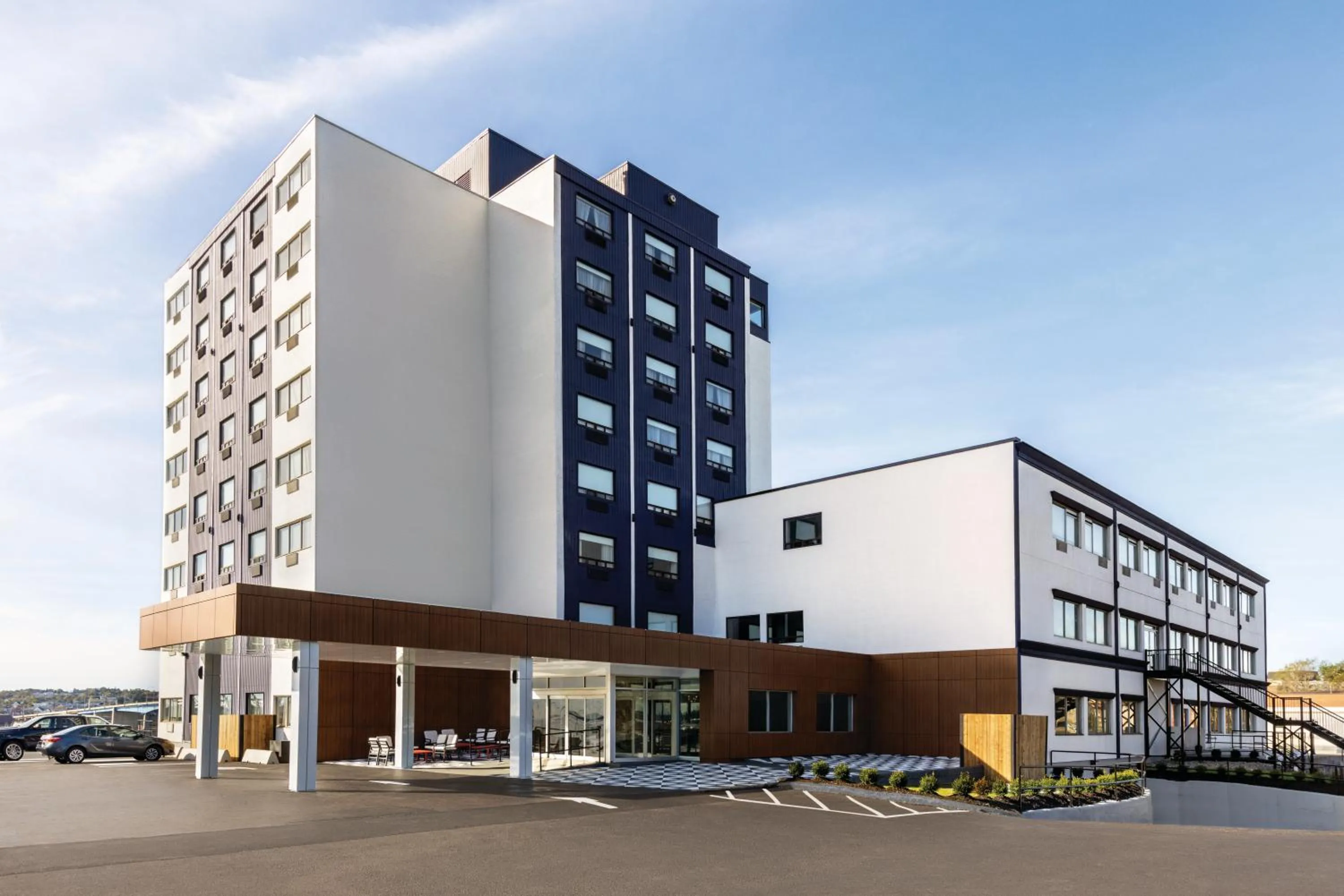 Property building in Canadas Best Value Inn Saint John New Brunswick