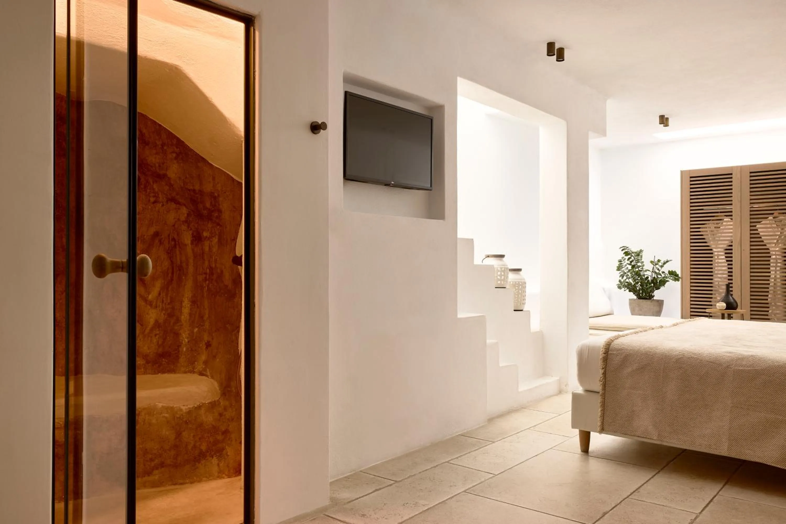 Photo of the whole room, Bed in Hotel Adonis