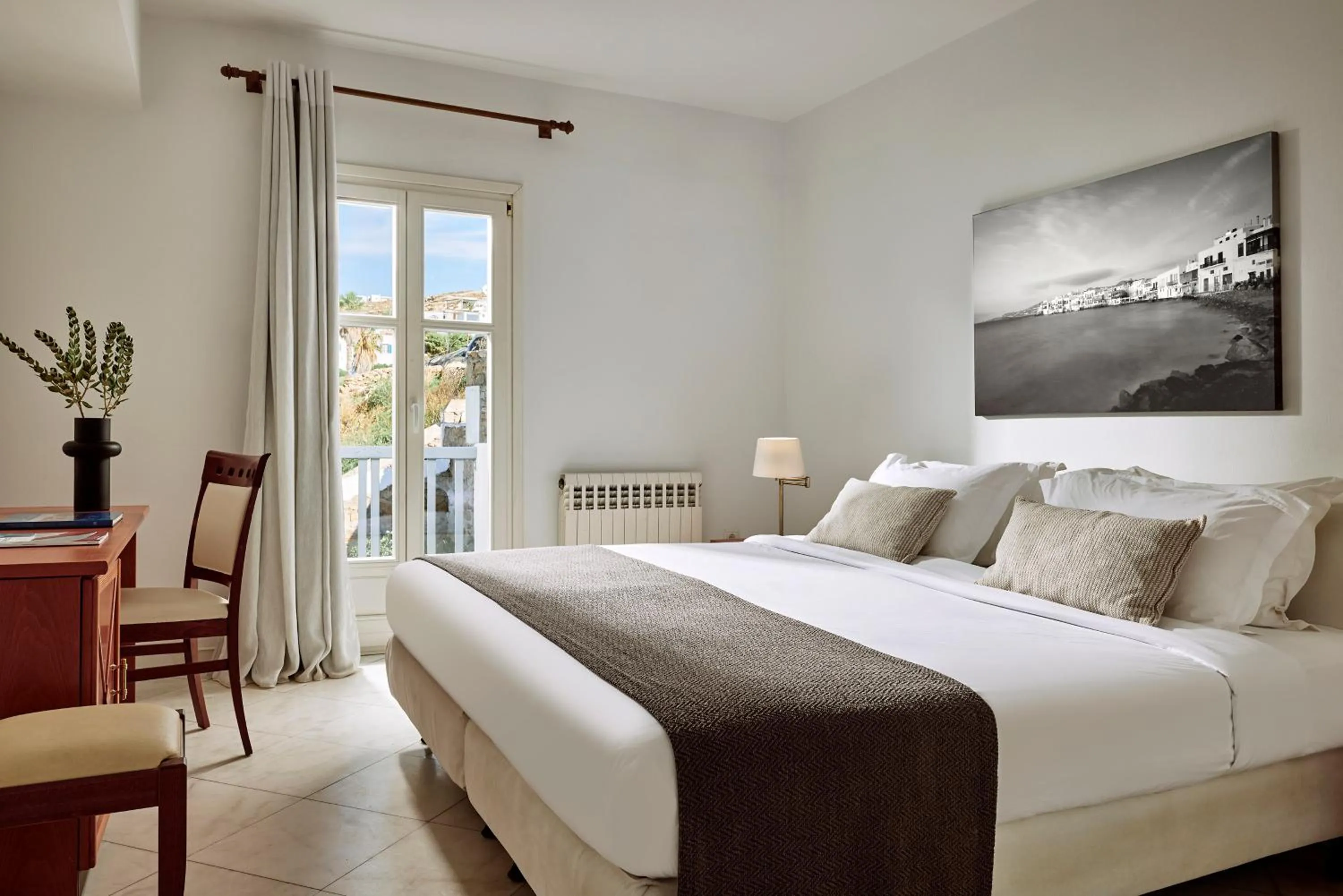 Bedroom, Bed in Hotel Adonis