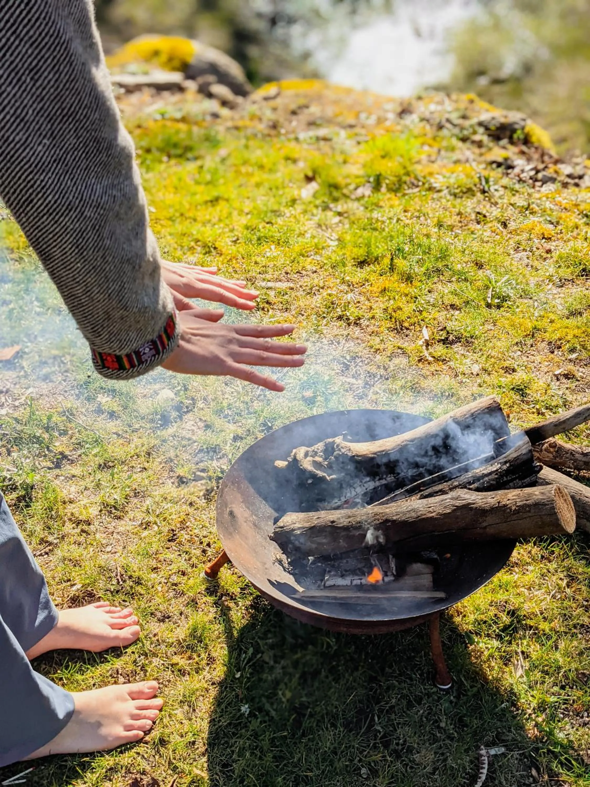 BBQ facilities in Demeures et Châteaux Moulin des Templiers Hôtel & SPA
