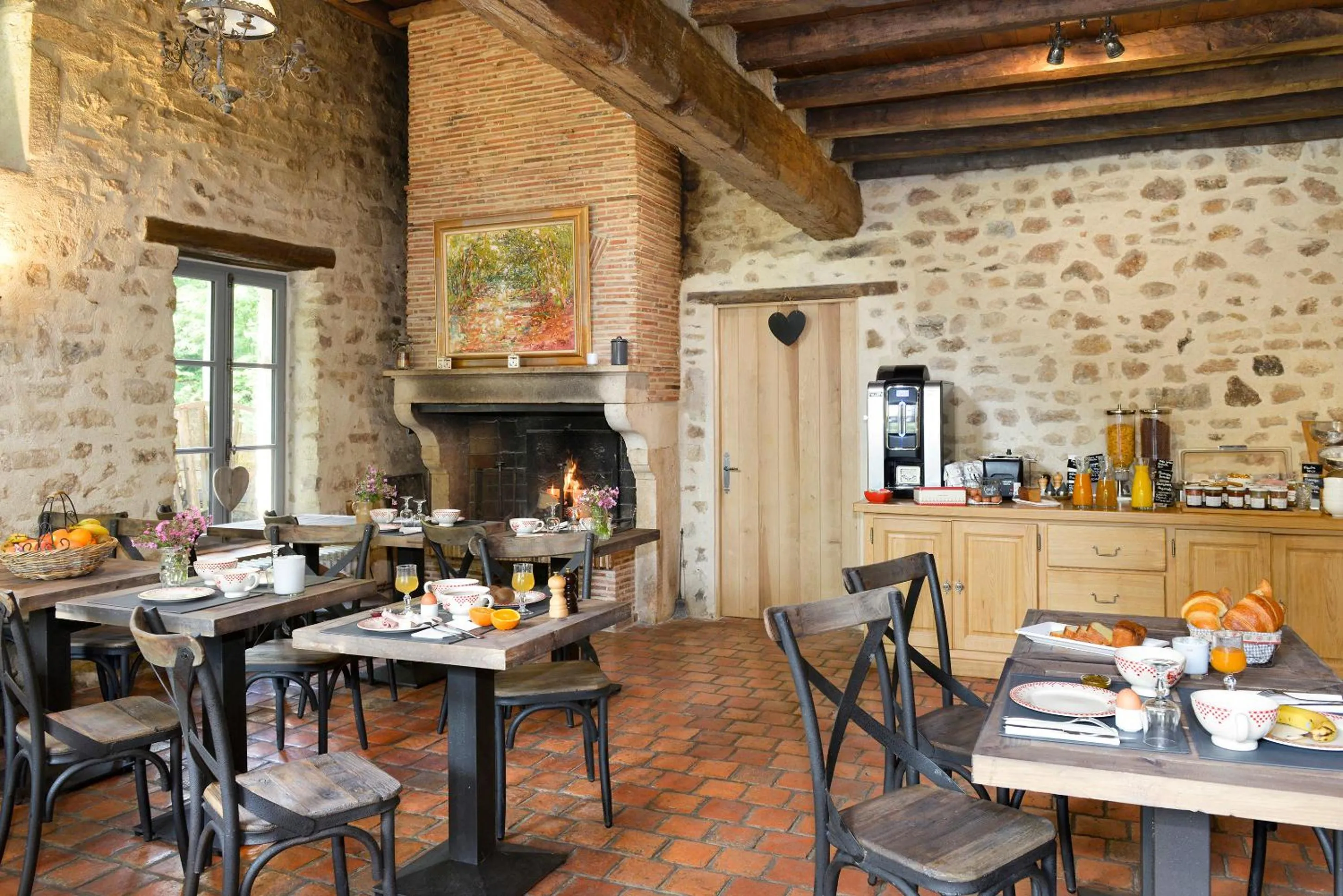 Restaurant/places to eat in Demeures et Châteaux Moulin des Templiers Hôtel & SPA