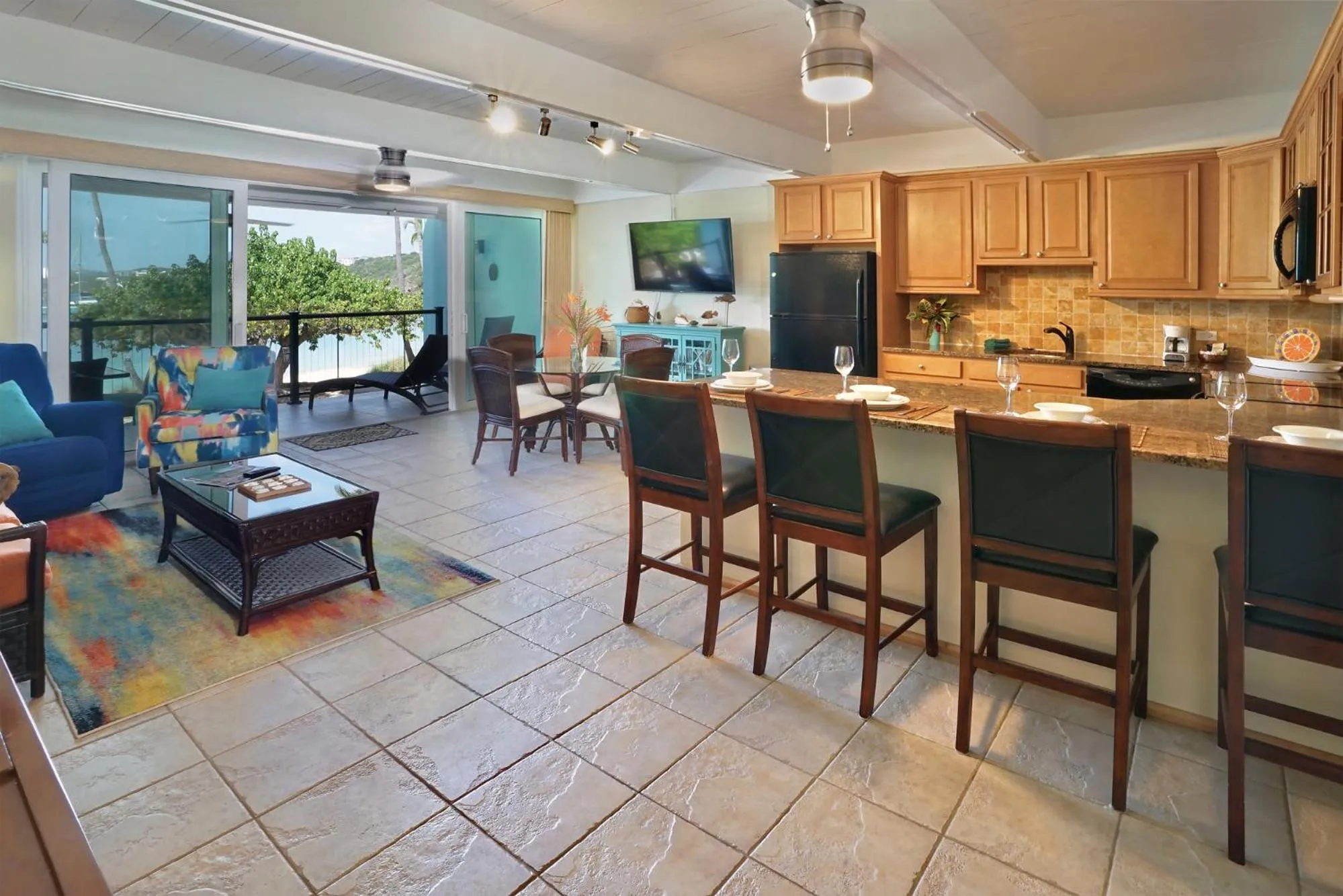 Living room in Secret Harbour Beach Resort