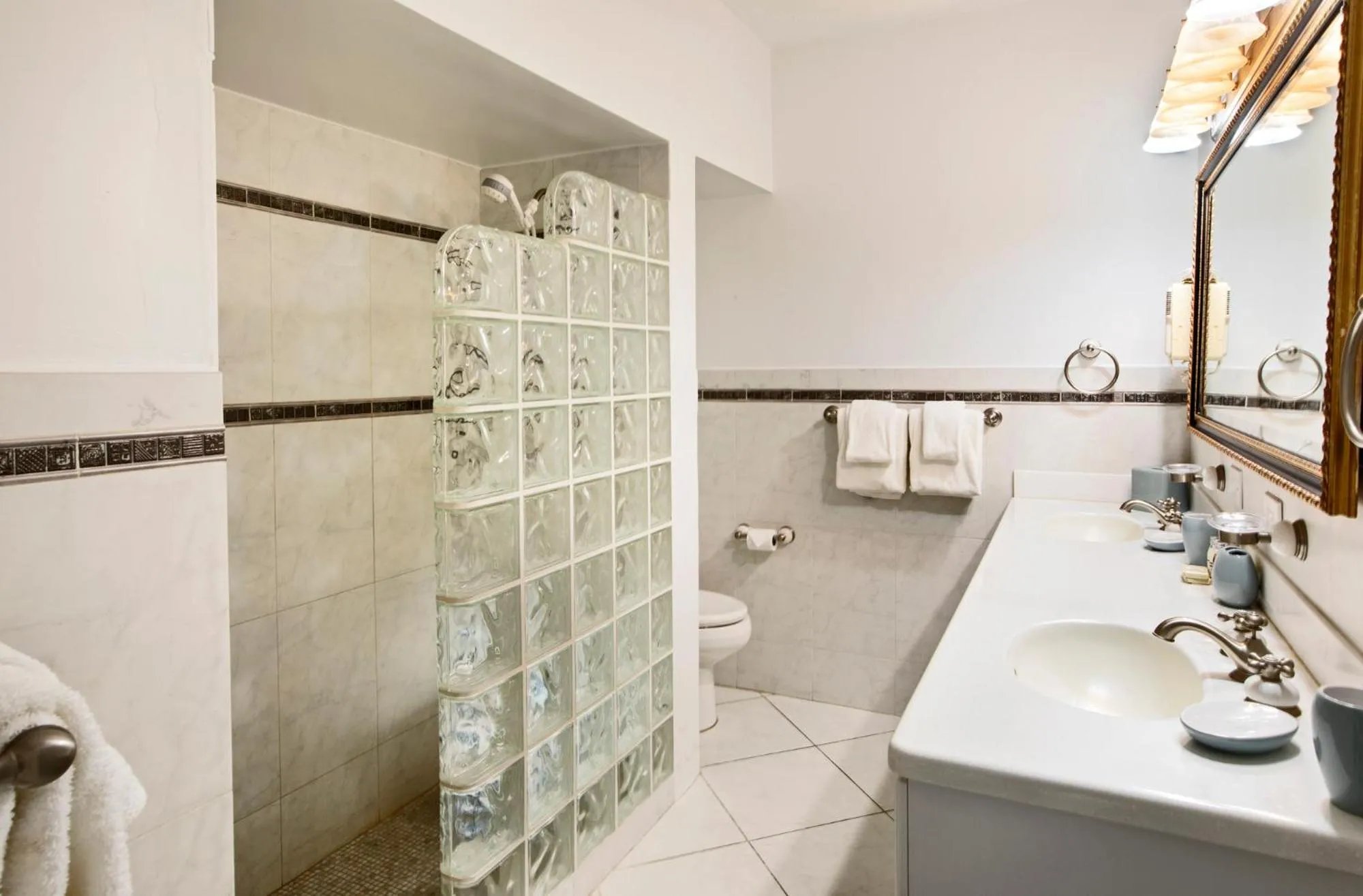 Bathroom in Secret Harbour Beach Resort