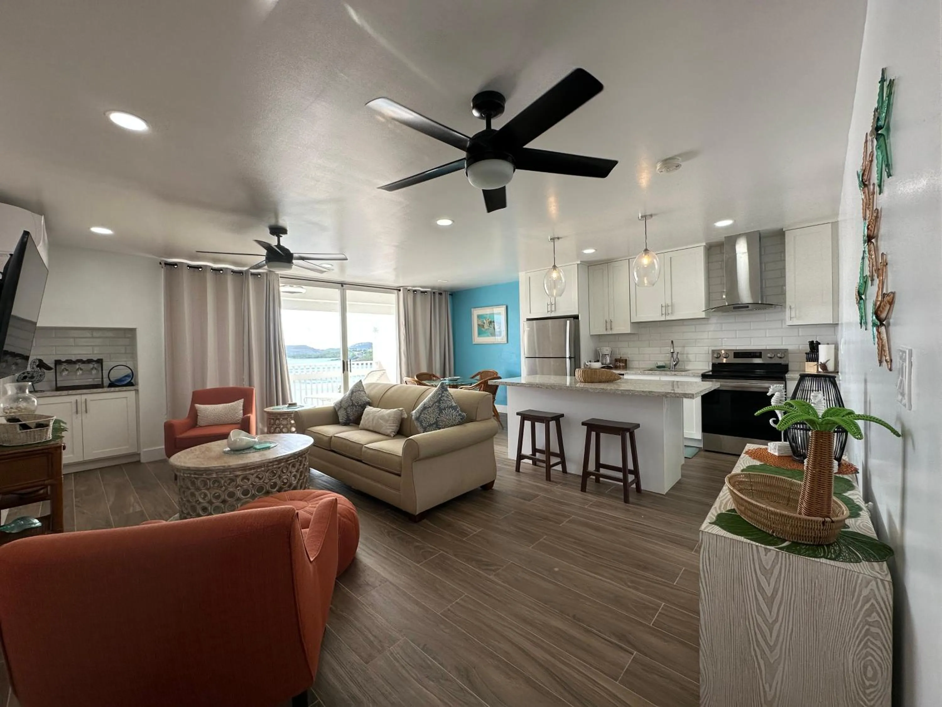 Balcony/Terrace in Secret Harbour Beach Resort