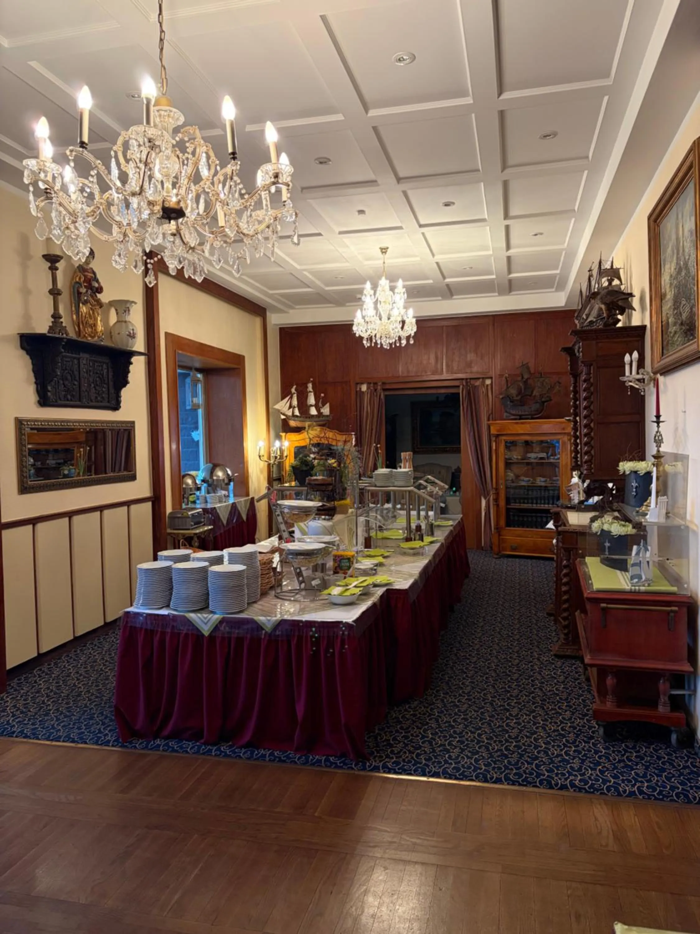 Restaurant/places to eat in Hotel Stolteraa