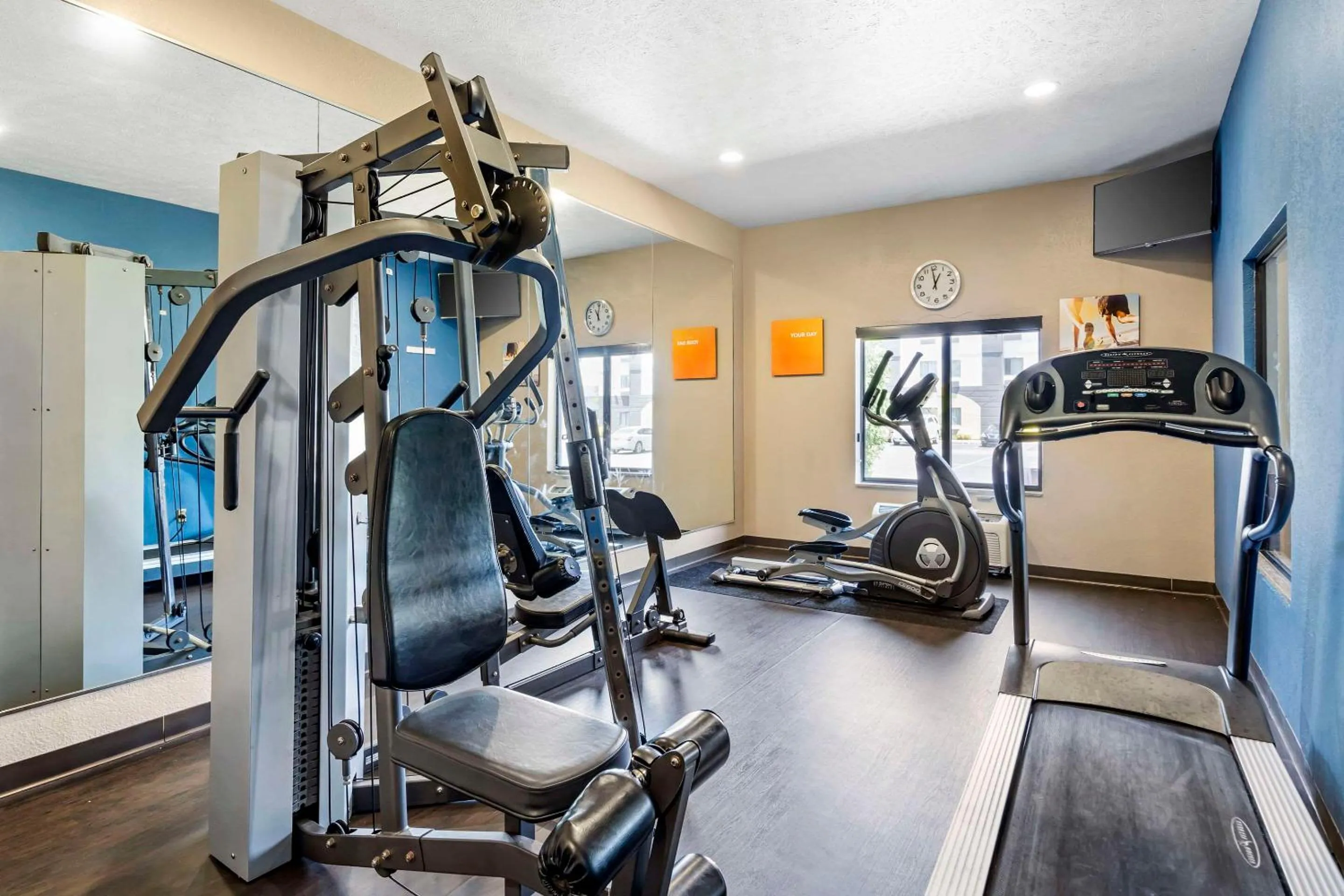 Fitness centre/facilities in Comfort Suites Merrillville near US 30