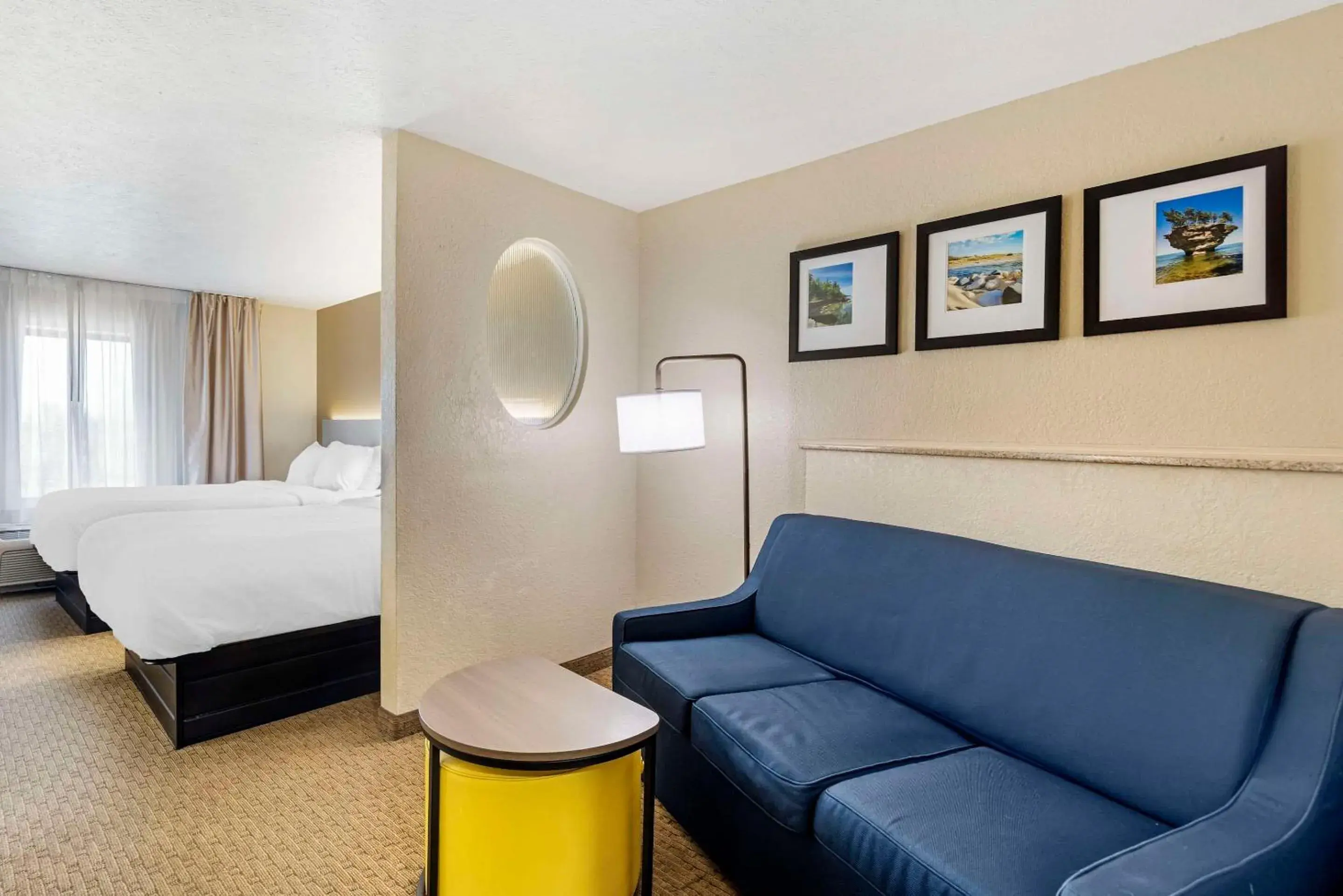 King Suite - Non-Smoking in Comfort Suites Merrillville near US 30 King Suite - Non-Smoking in Comfort Suites Merrillville near US 30