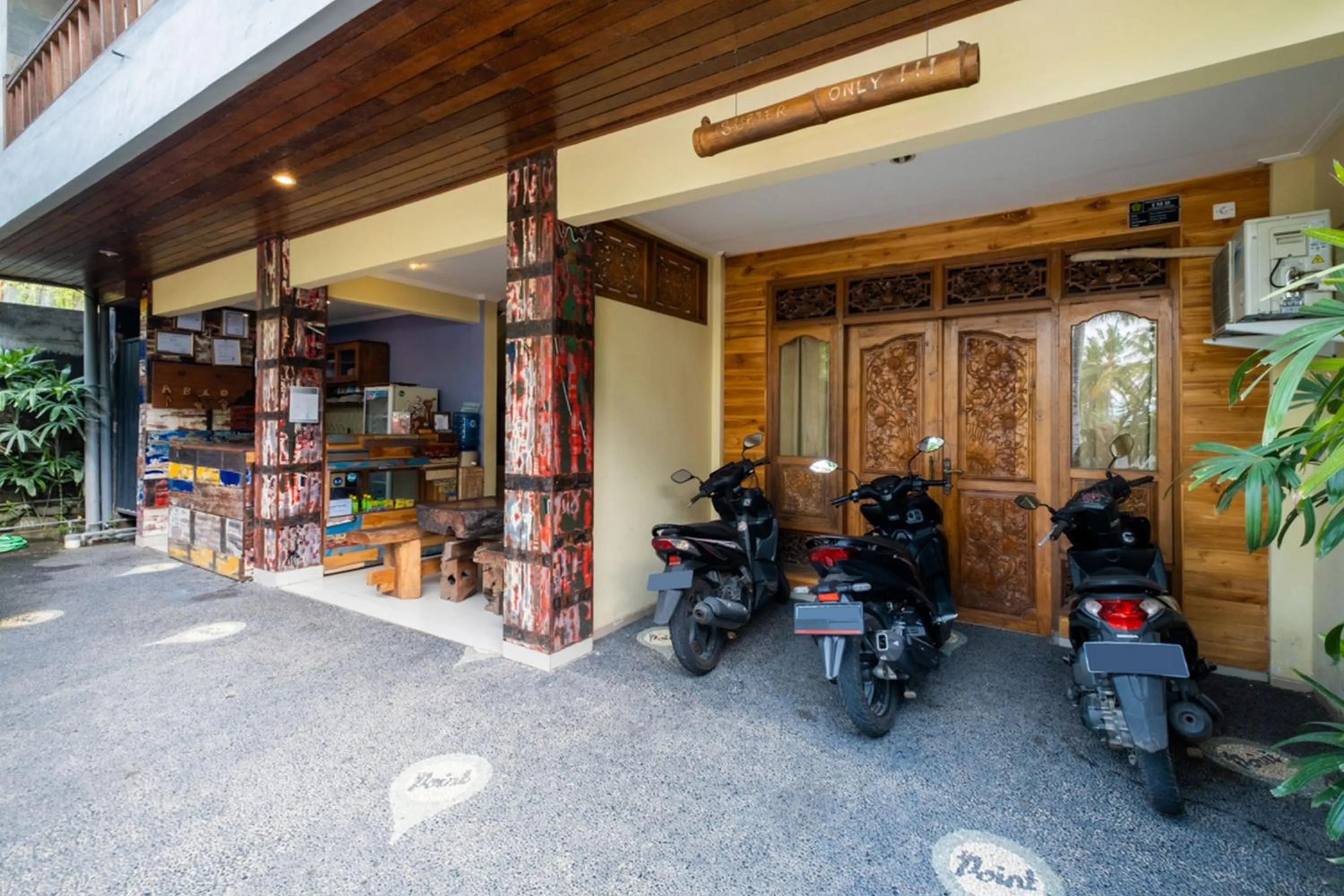 Day in The point surfcamp Bali