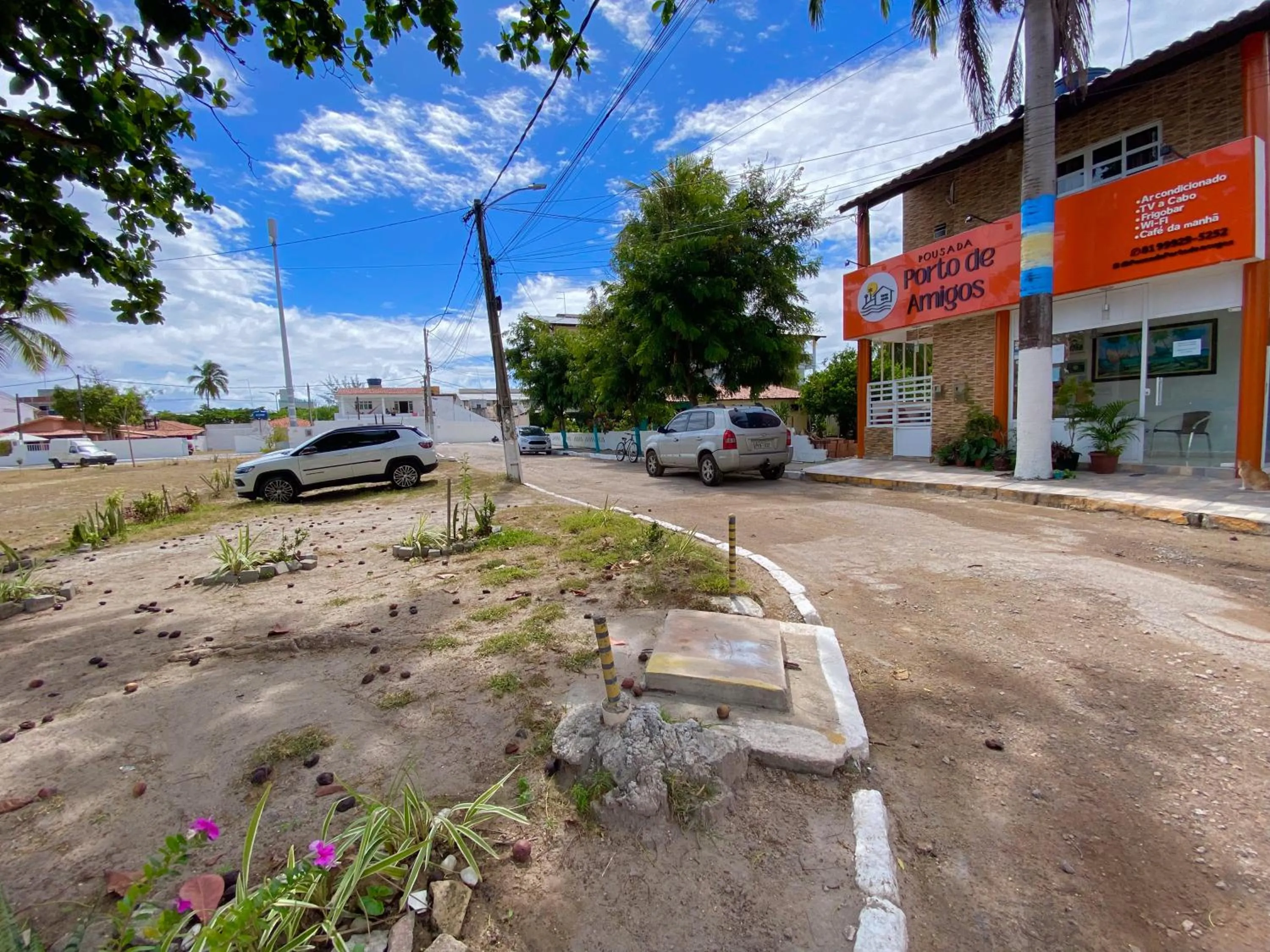 Parking in Pousada Porto de Amigos